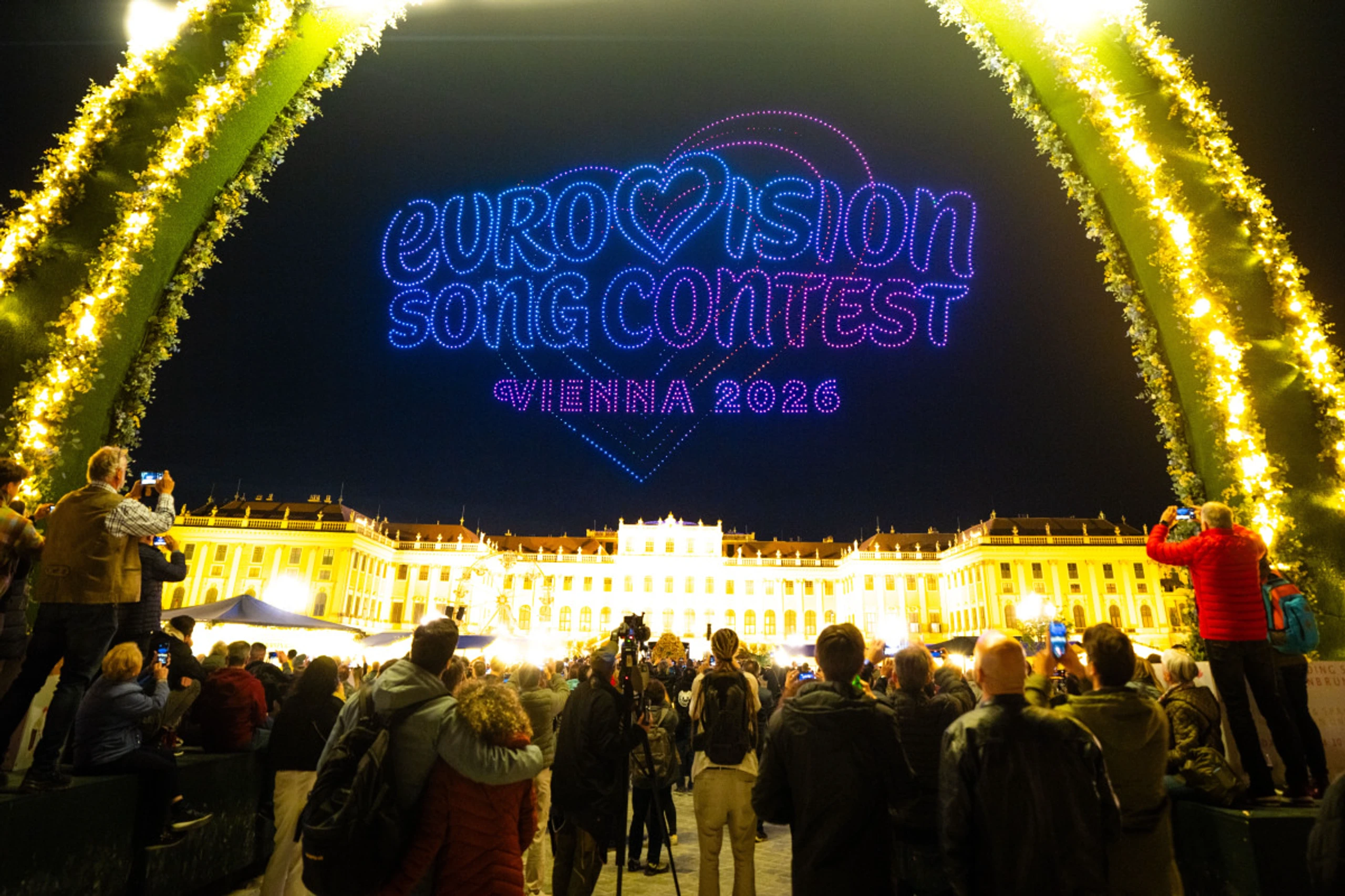 Der ESC grüßt über Schönbrunn