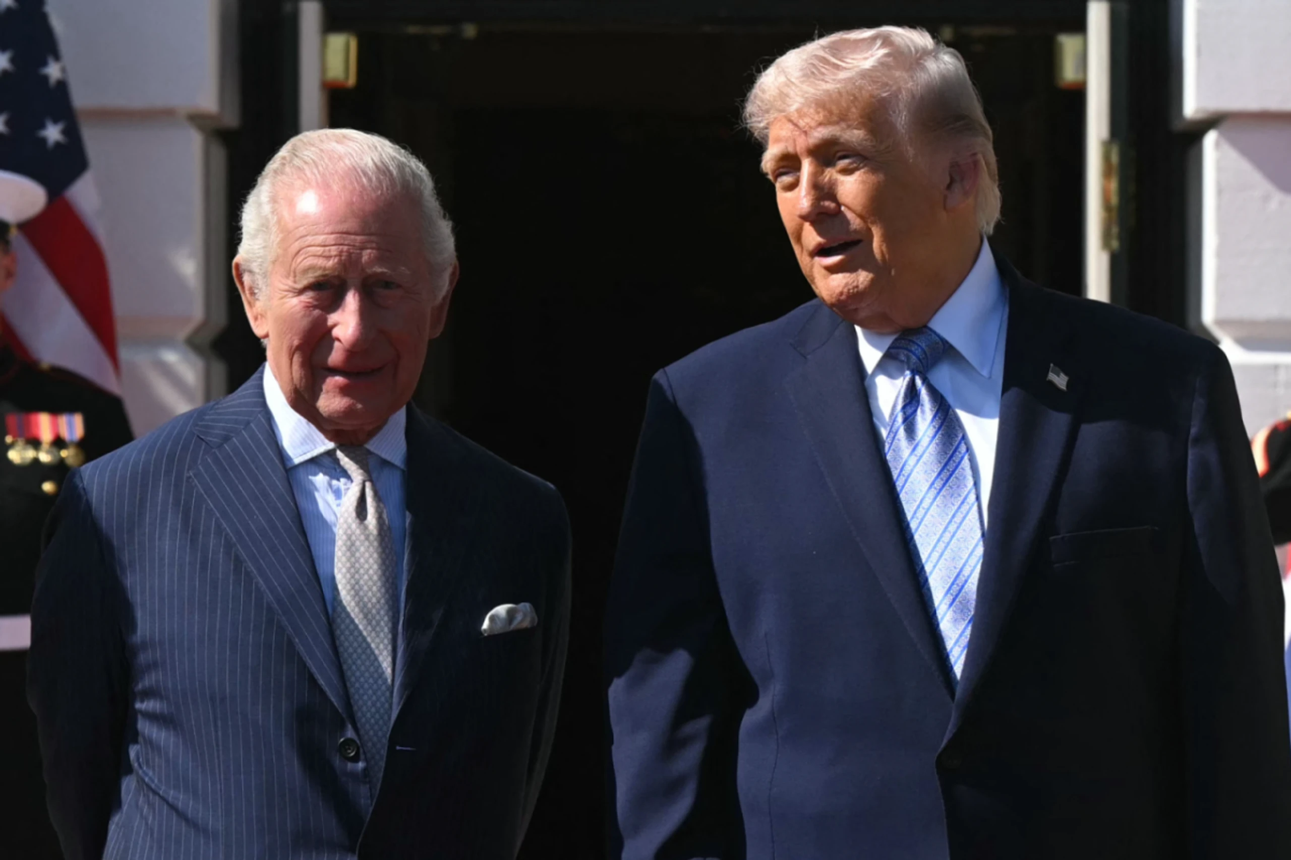 König Charles (li) mit US-Präsident Trump