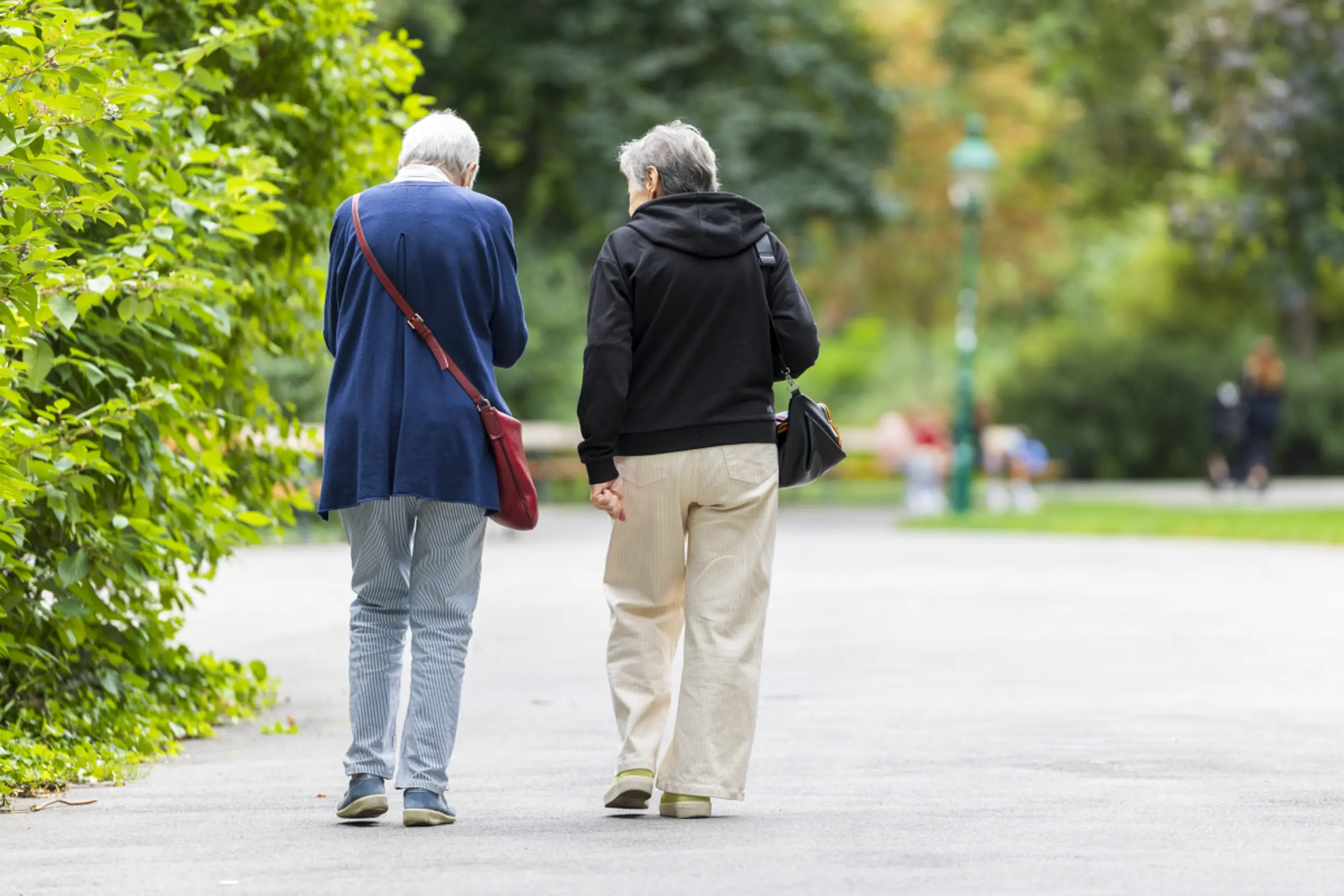 Menschen über 80 fühlen sich laut Hochaltrigenstudie wenig einsam