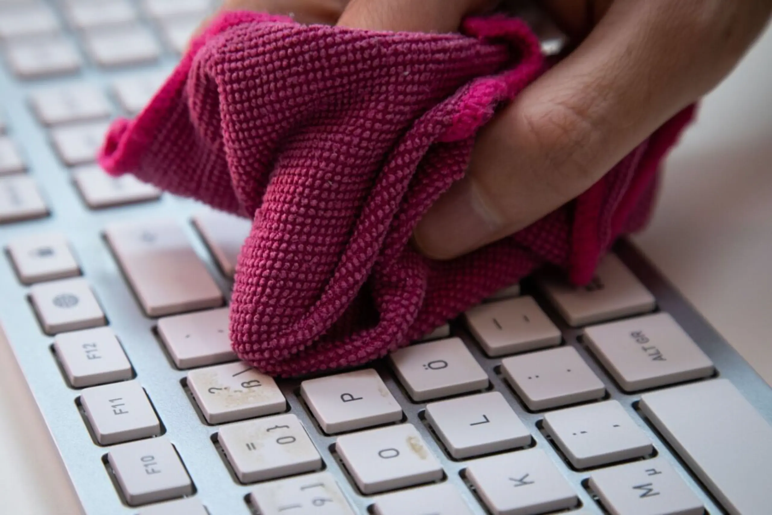 Aus hygienischen Gründen lohnt sich regelmäßige Tastatur-Reinigung