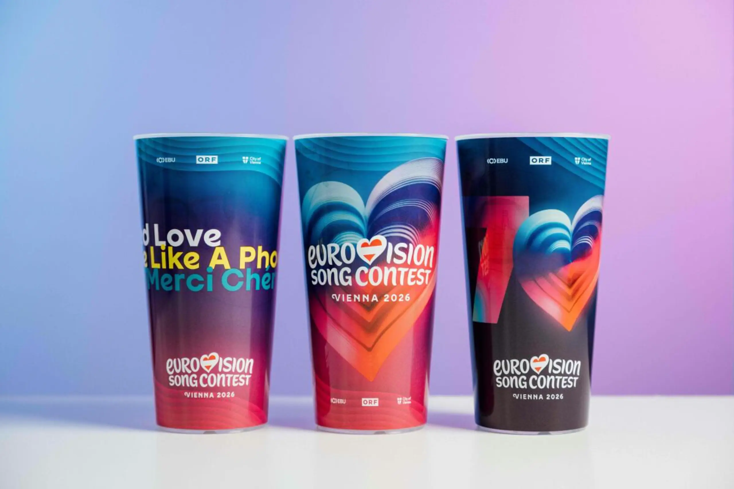 Mehrwegbecher im ESC-Design