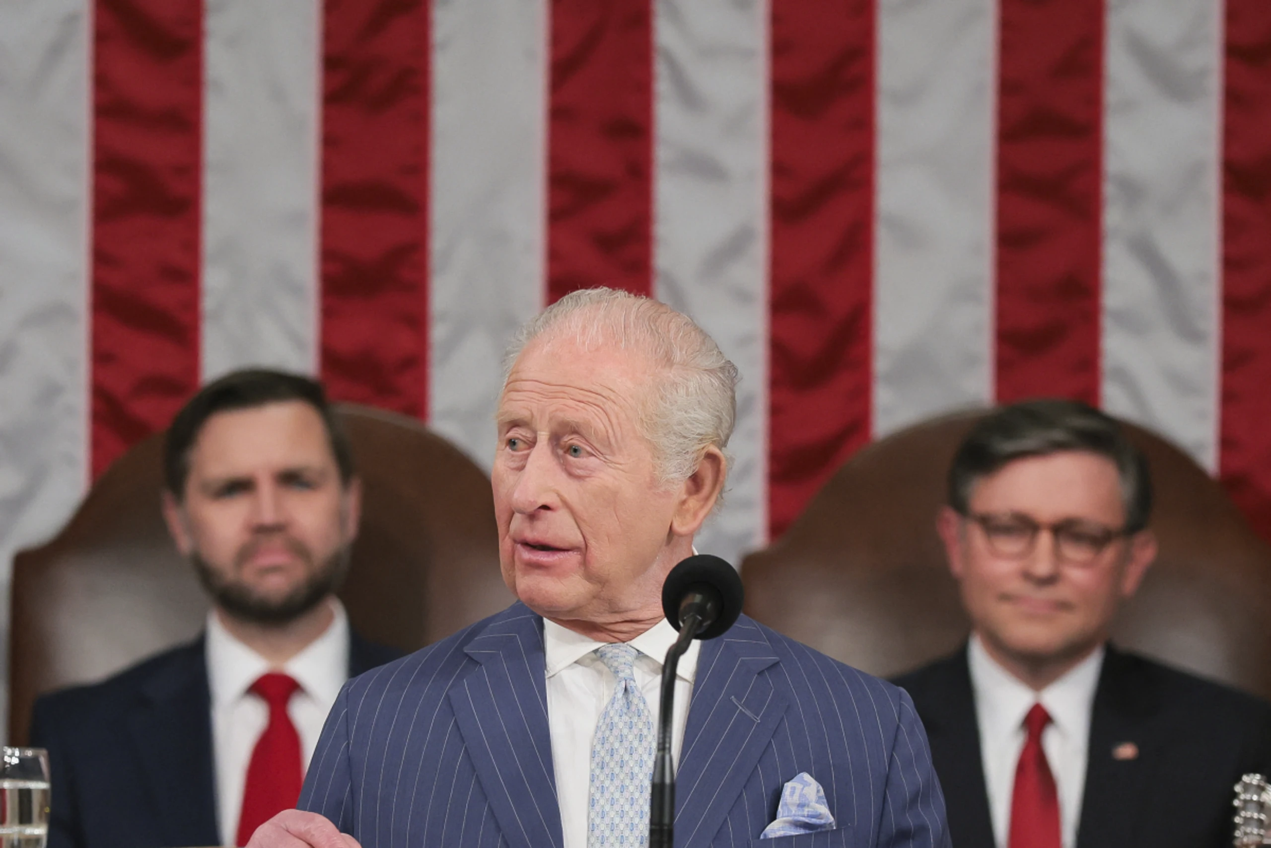 Betont Bedeutung der NATO