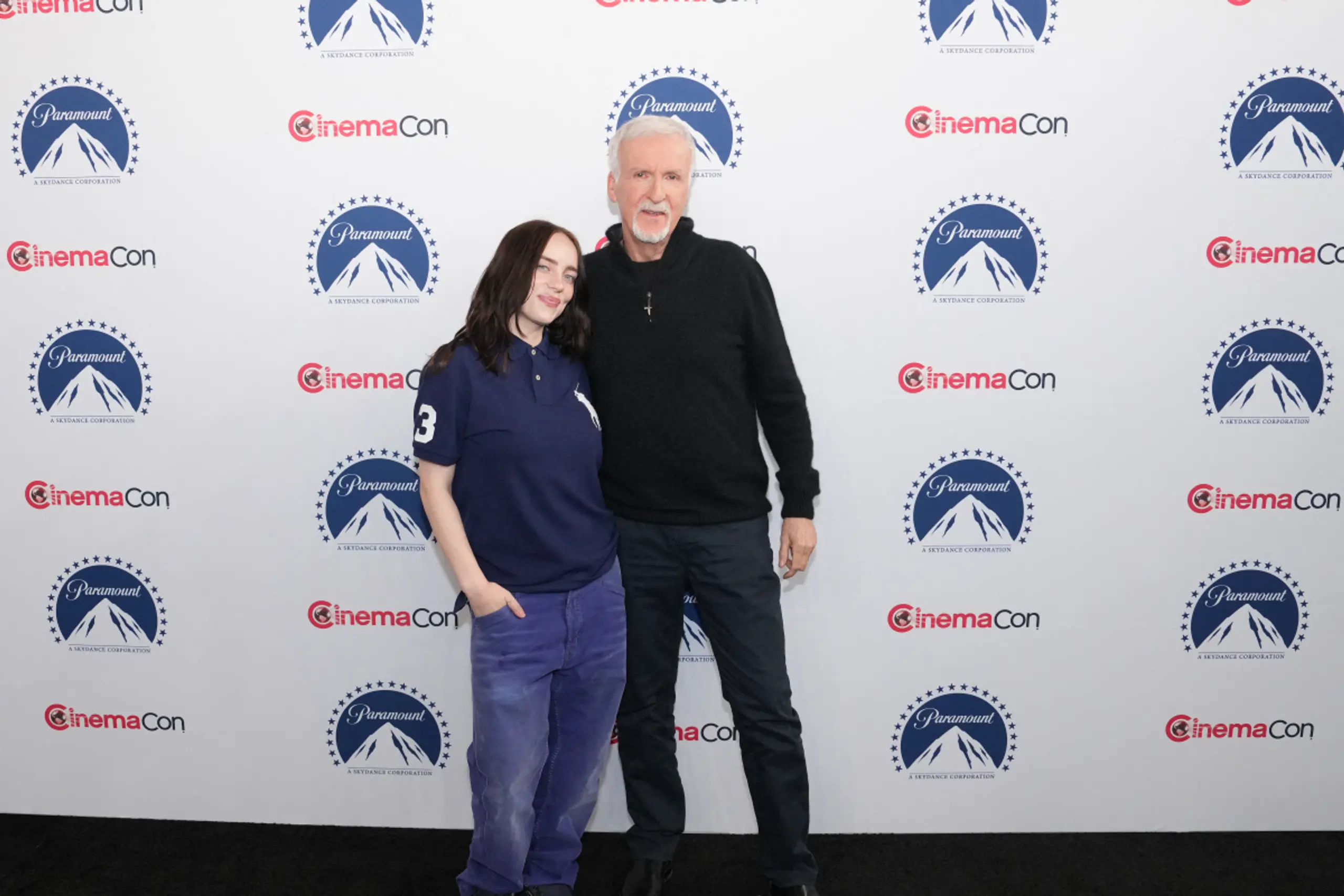 Billie Eilish und James Cameron bei der Paramount Pictures CinemaCon