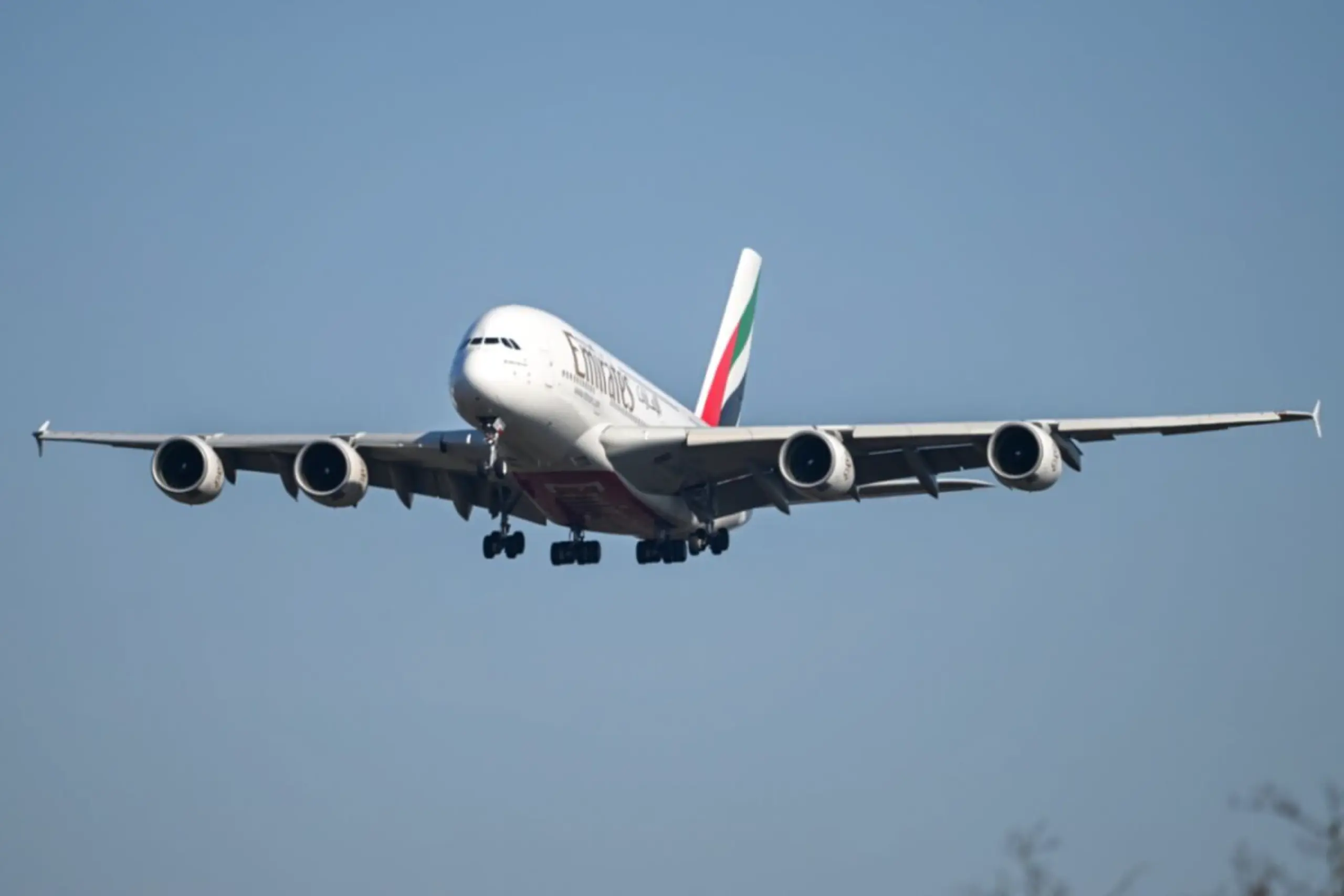 Die Golf-Airline Emirates treffen hohe Kerosinpreise bis 2029 nicht