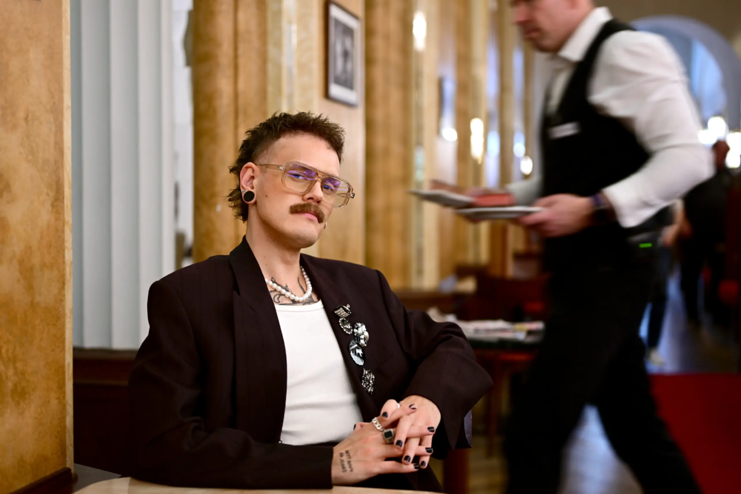 Jonas Lovv machte Bekanntschaft mit der Wiener Kaffeehauskultur