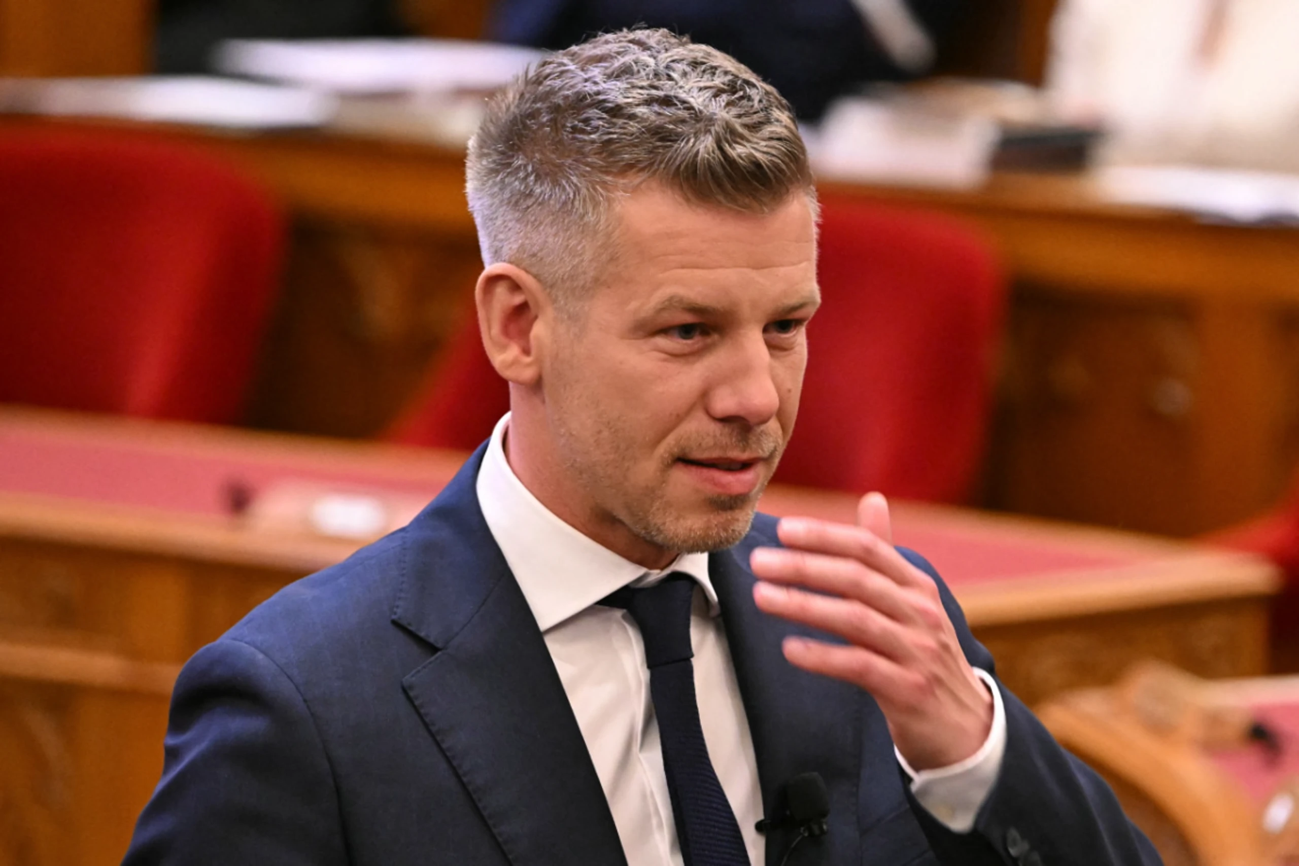 140 Abgeordnete stimmten für Magyar