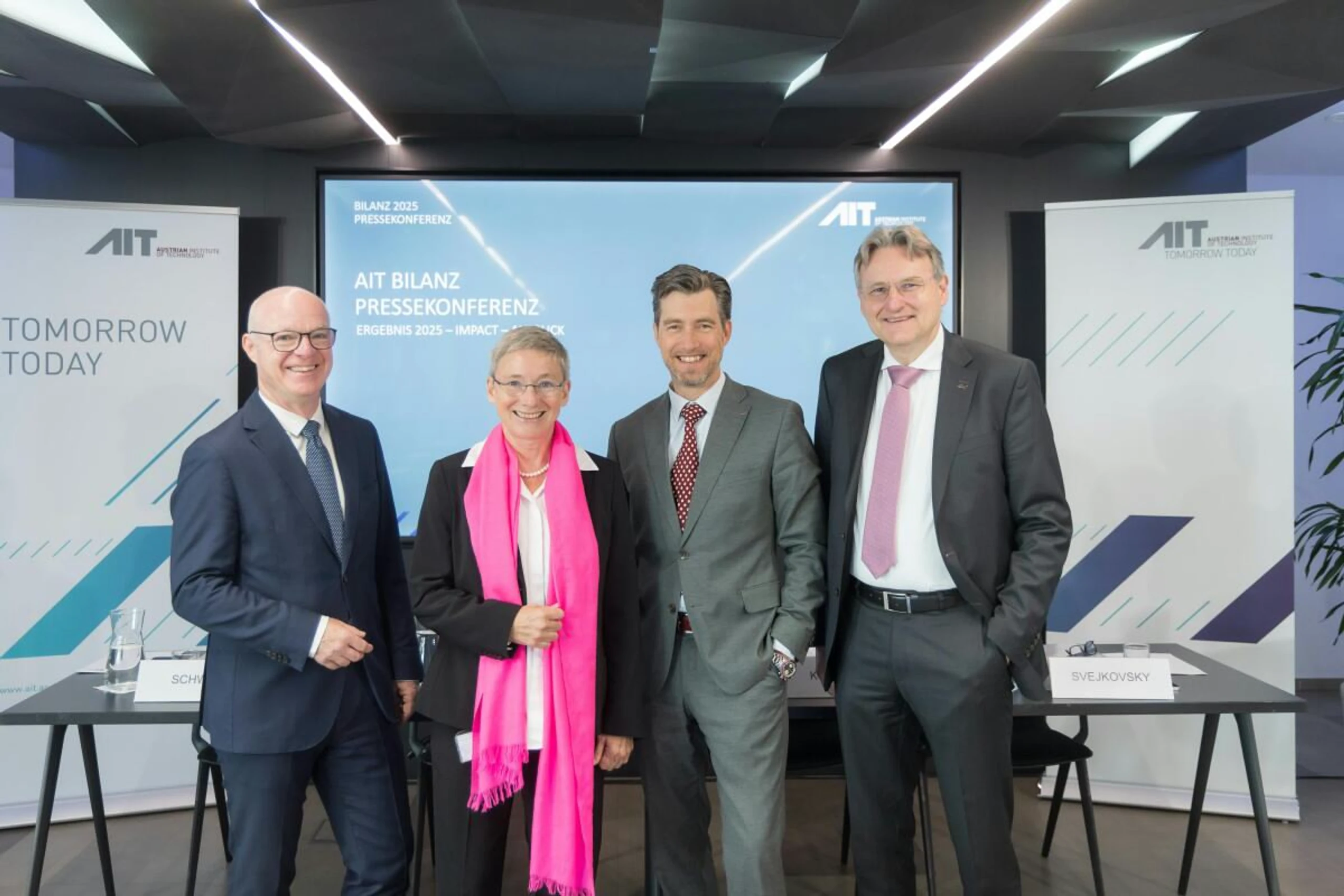 Peter Schwab, Brigitte Bach, Alexander Svejkovsky und Andreas Kugi