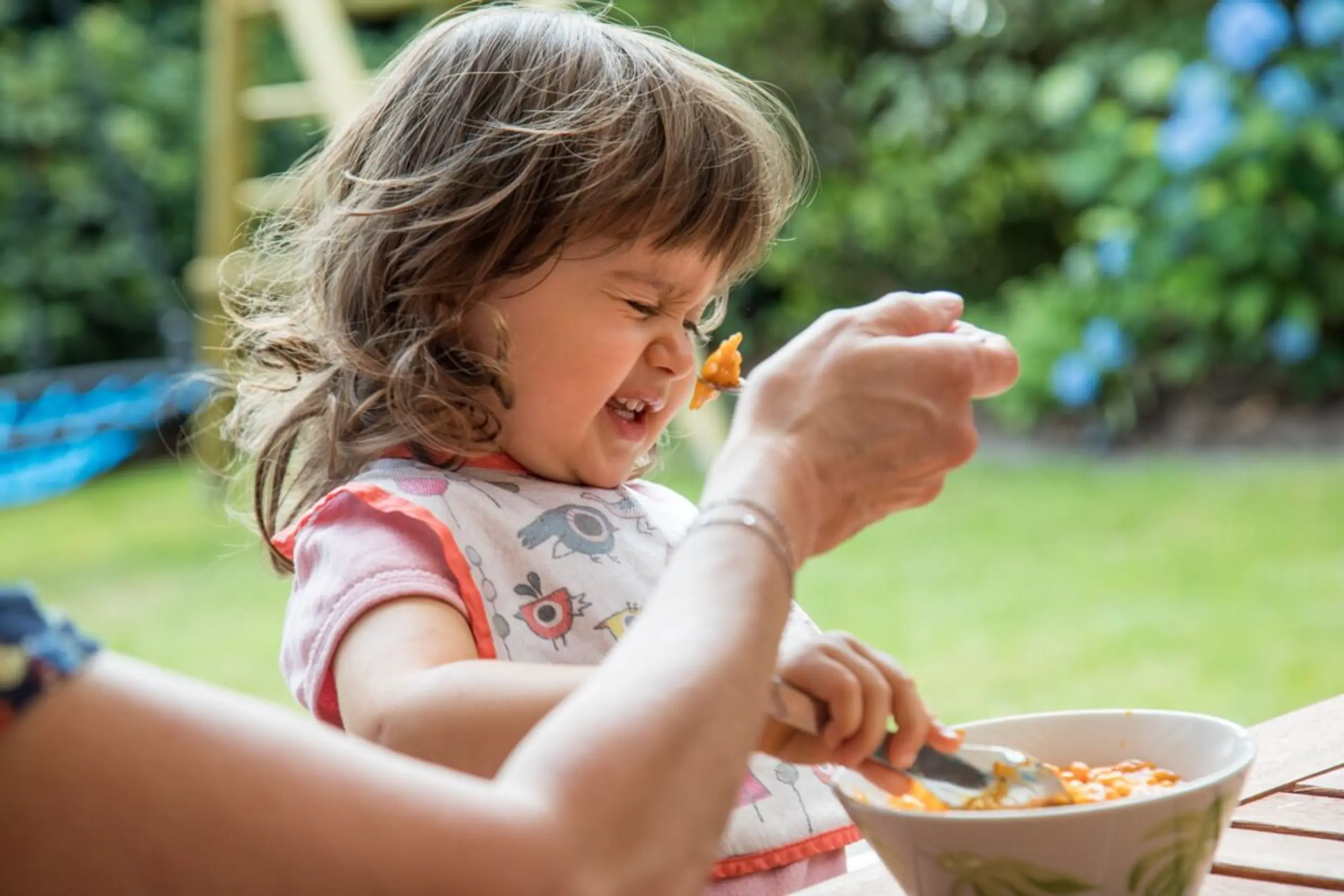 Meist endet die wählerische Essensphase bei Kindern ganz von allein