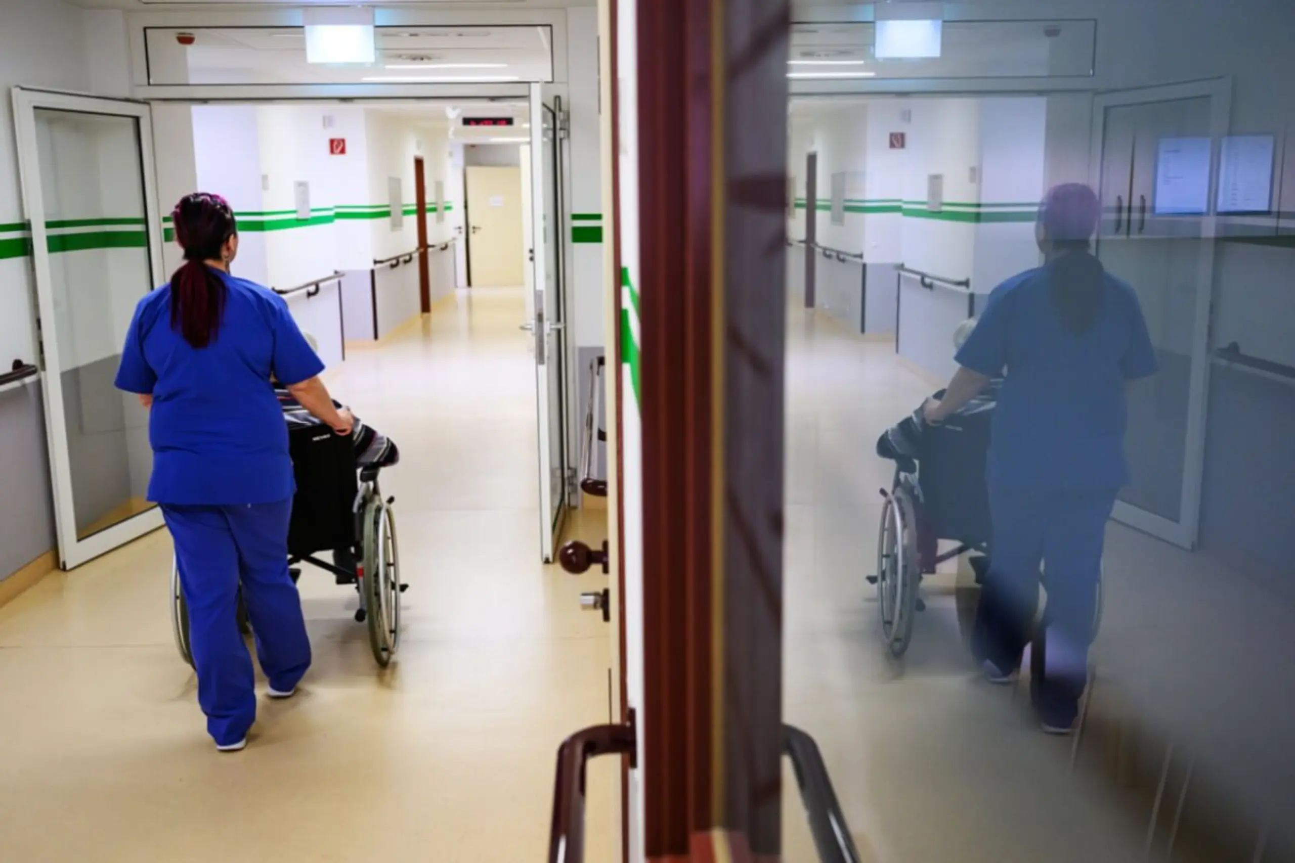 ++ ARCHIVBILD ++ Krankenversicherung als Wachstumstreiber