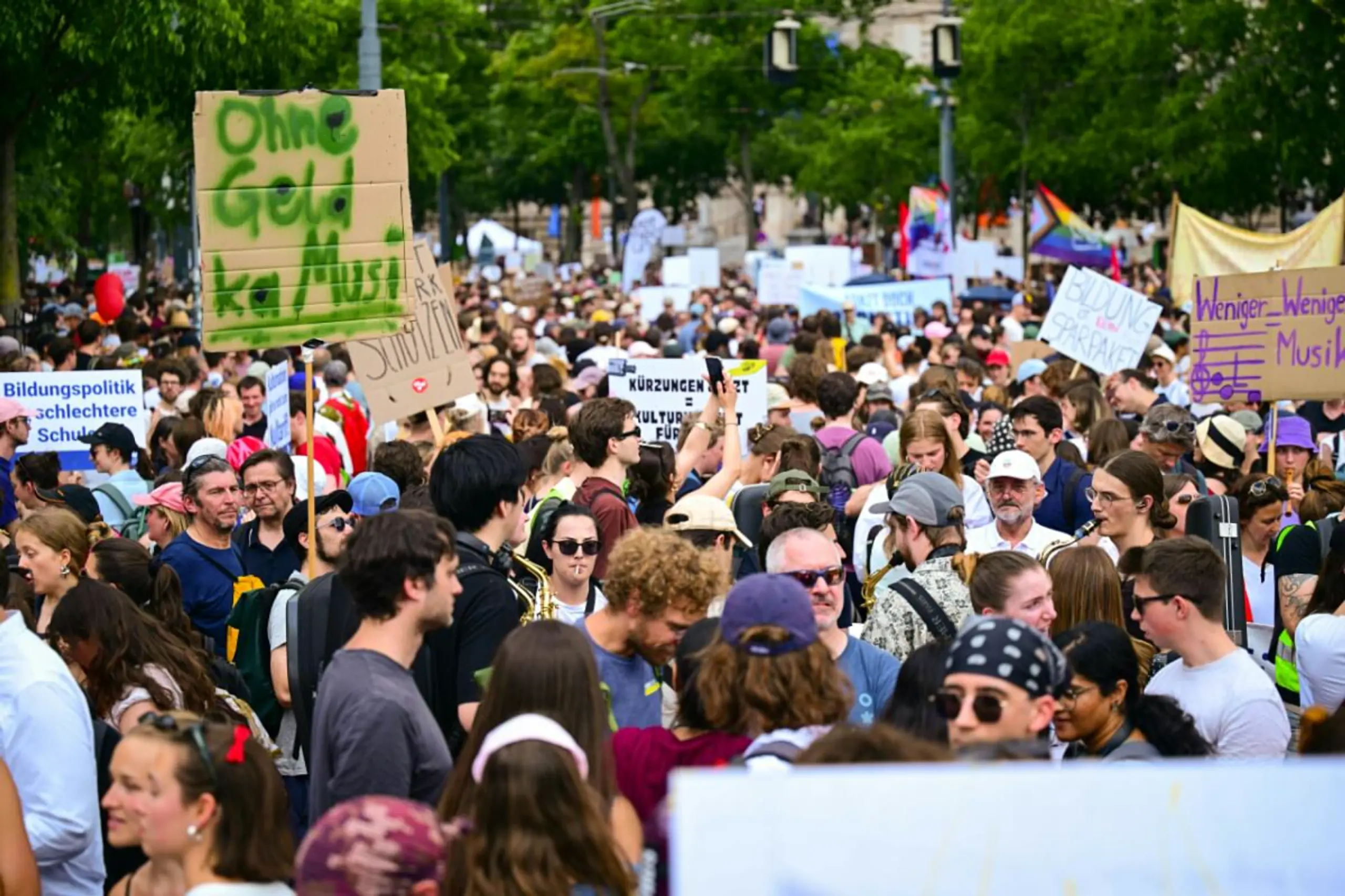 Nach der Großdemo in Wien wird auch in den Bundesländern demonstriert