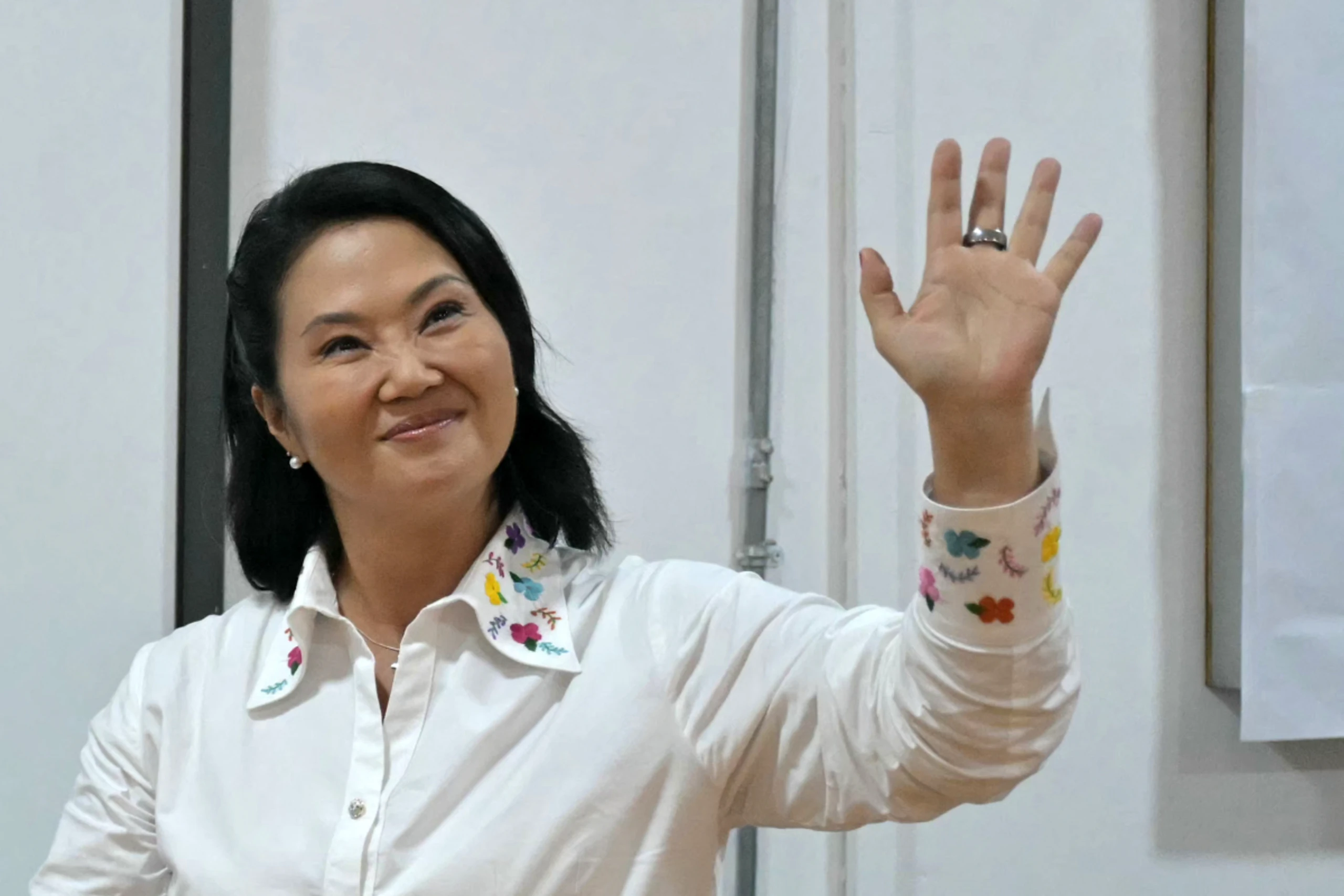Keiko Fujimori liegt laut Nachwahlbefragungen knapp voran