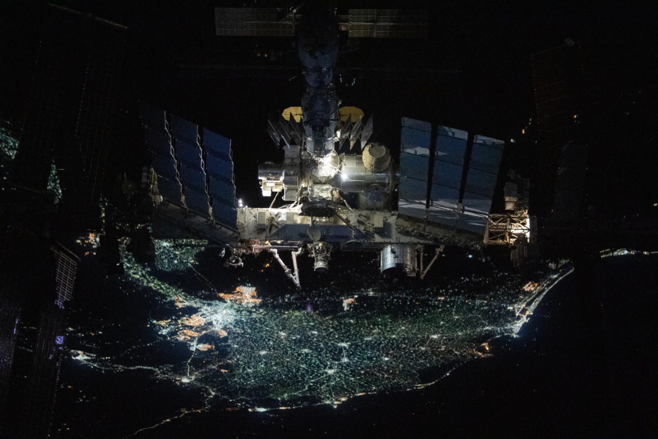 An einem Modul der ISS wurden Risse gefunden