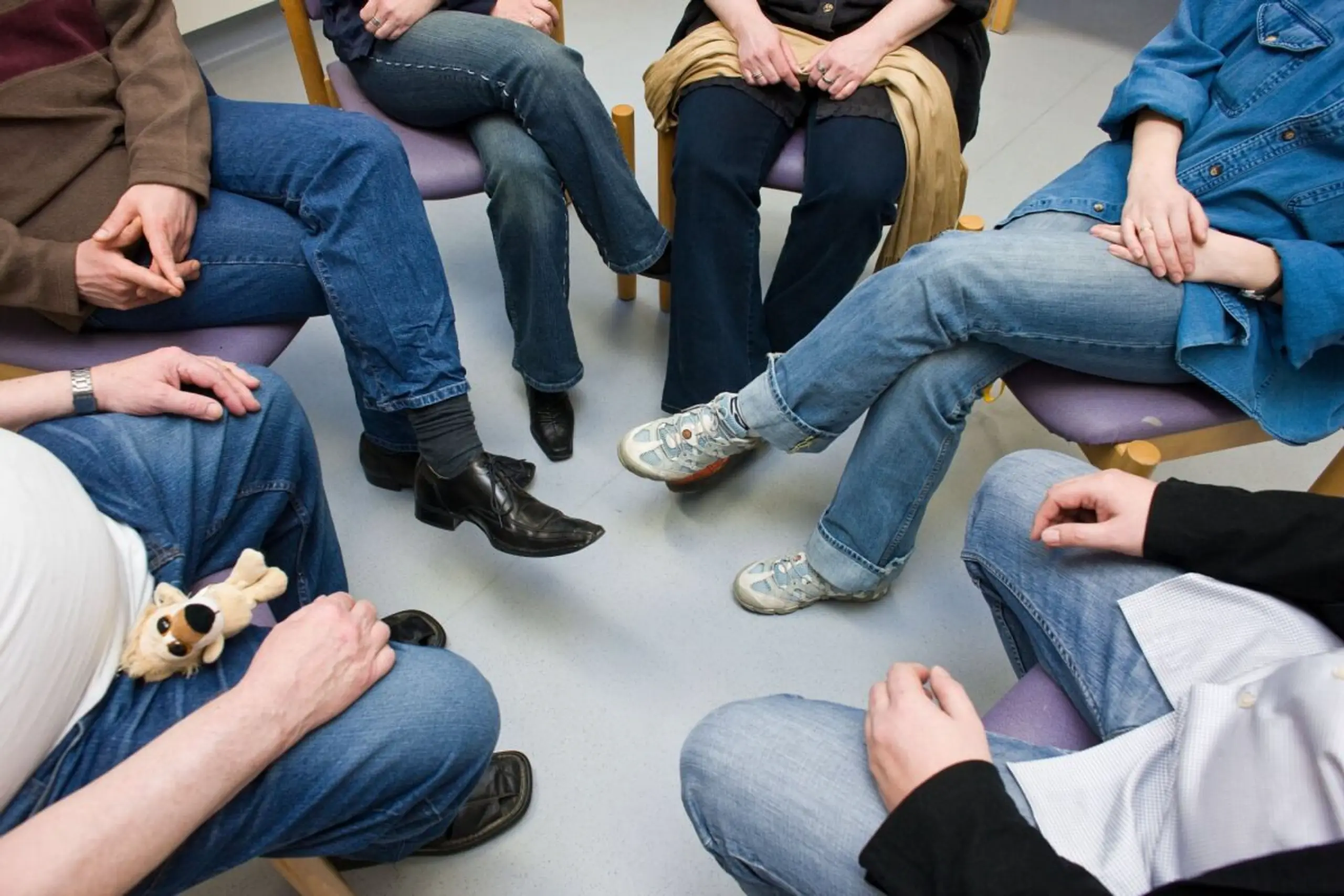 Eine Gruppentherapie kann mitunter aber auch herausfordernd sein