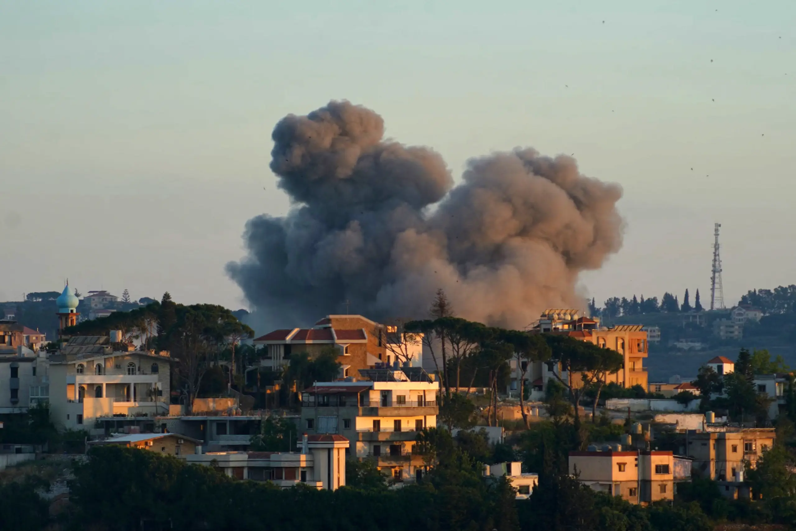 Israelische Luftangriffe im Süden des Libanon
