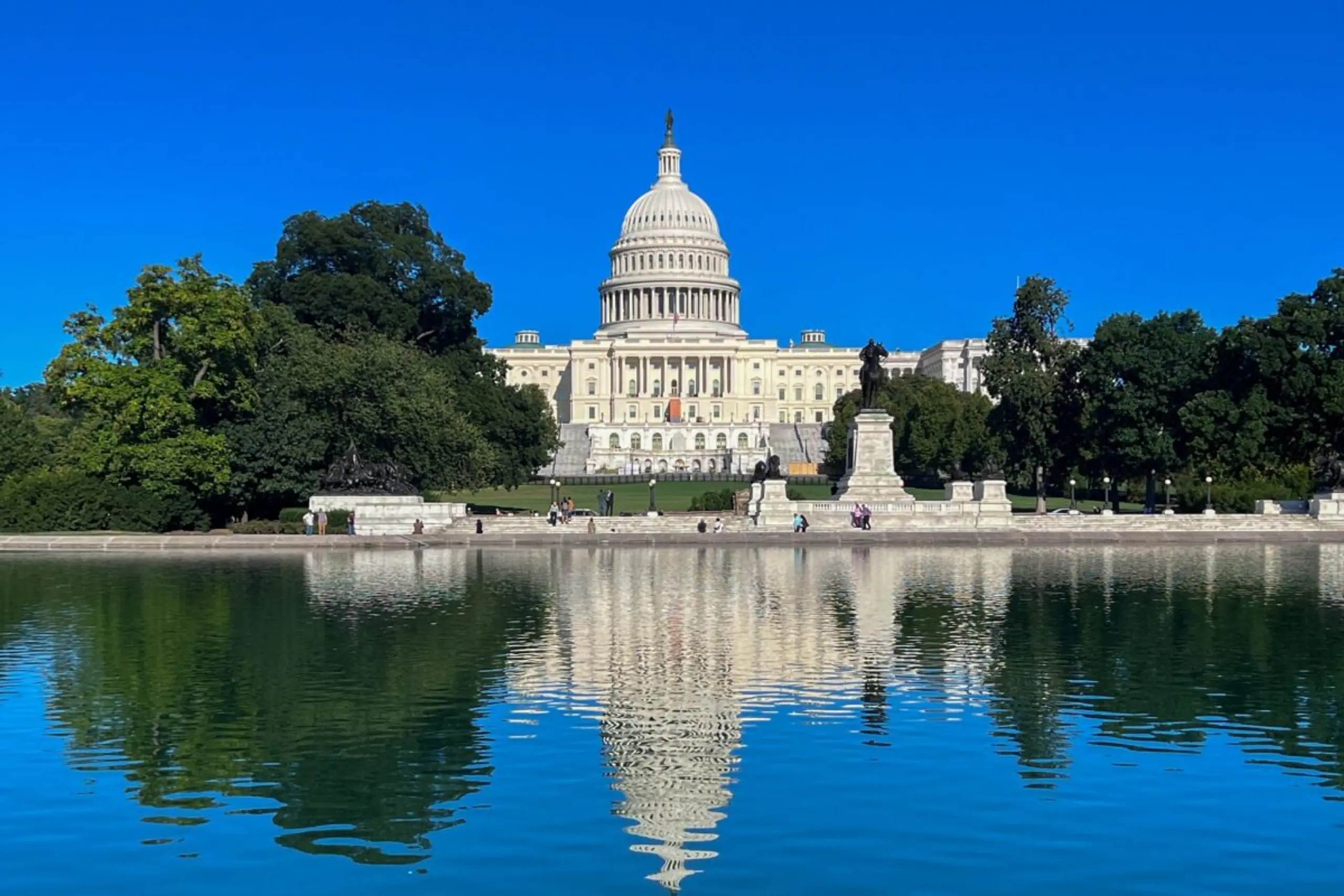 ++ ARCHIVBILD ++ Washington soll den Grundstein gelegt haben: das Kapitol in Washington