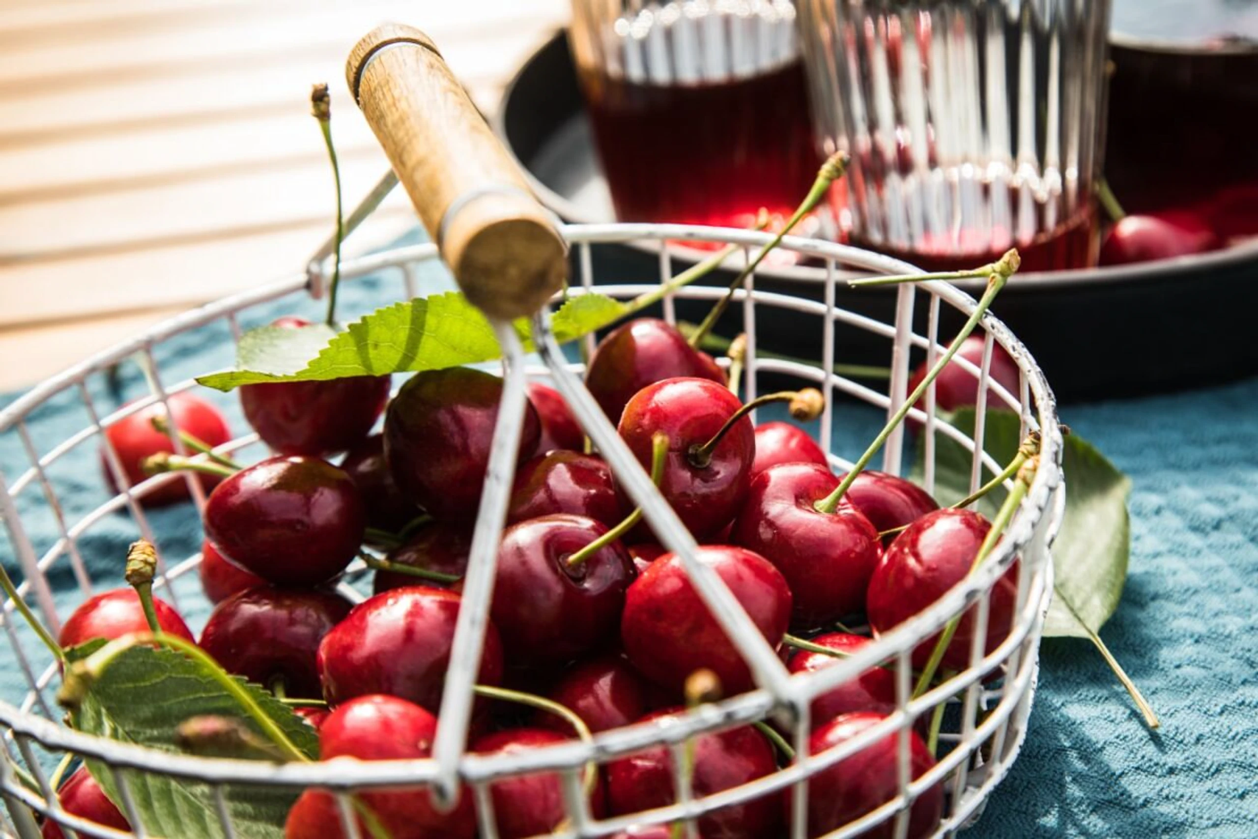 Keine Sorge: Nach Kirschen ein Glas Wasser zu trinken ist erlaubt