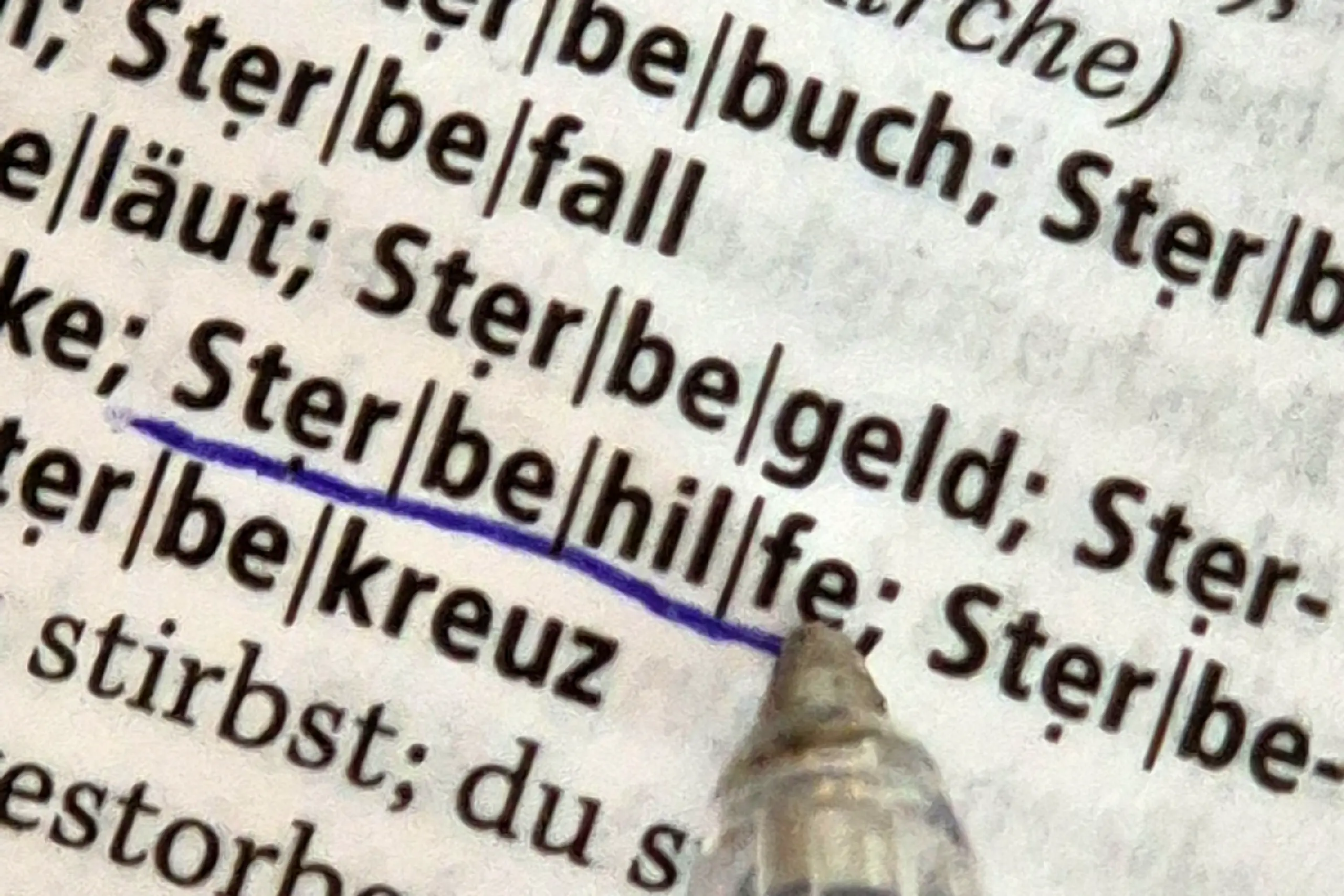 Sterbehilfe-Gesetz muss neu geregelt werden