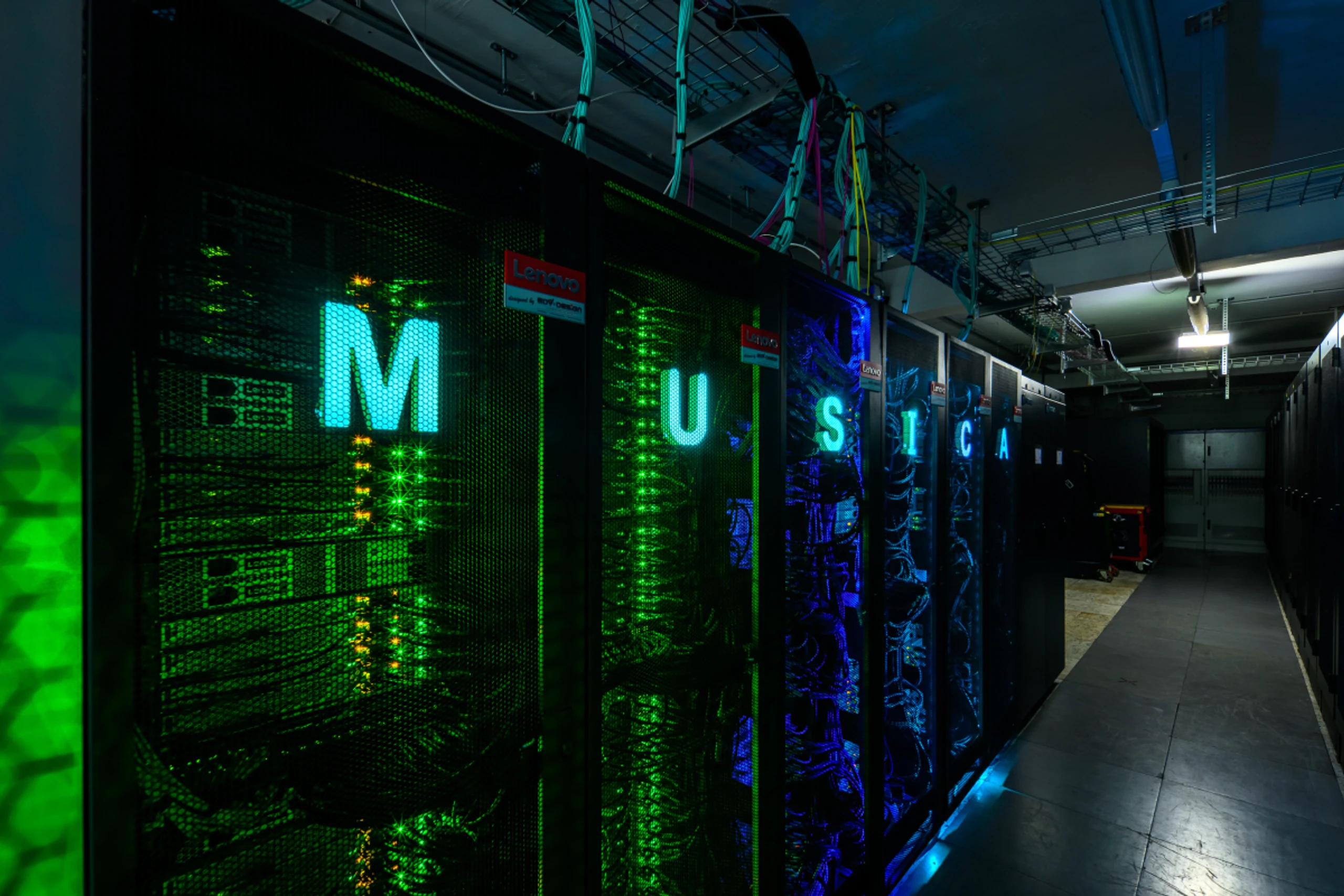 ++ HANDOUT ++ Supercomputer "MUSICA" ist unter den Welt-Top-100