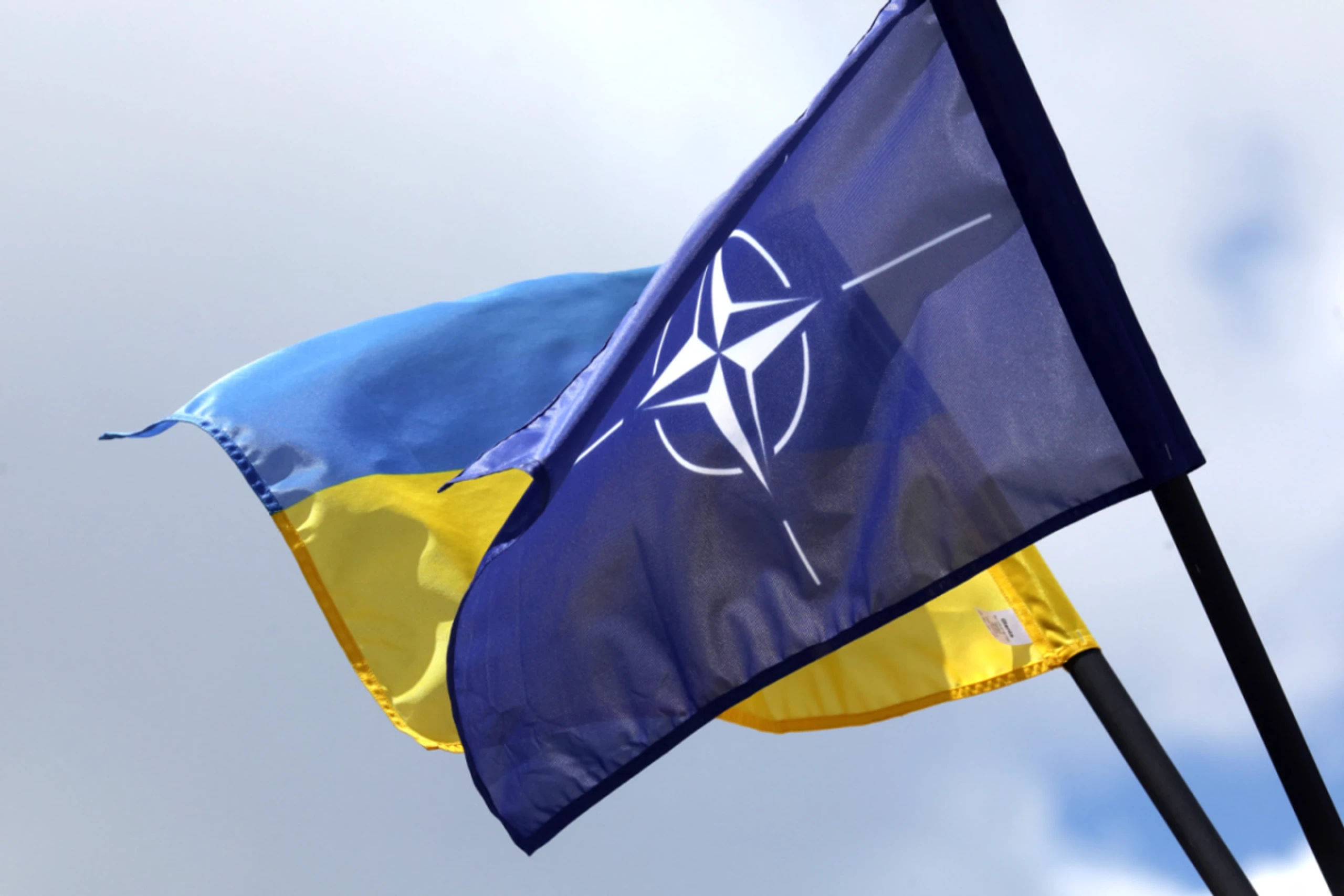 Die Ukraine soll beim NATO-Gipfel in Ankara ein neues Versprechen für milliardenschwere Militärhilfen bekommen