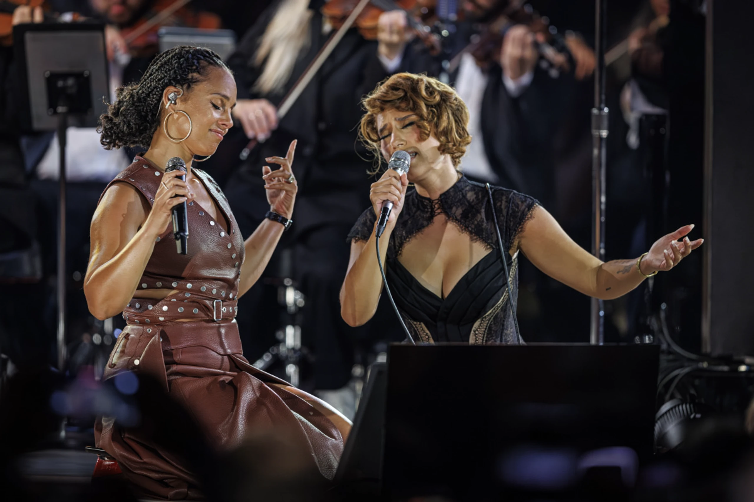 Alicia Keys und Raye: Gemeinsamer Auftritt in Montreux