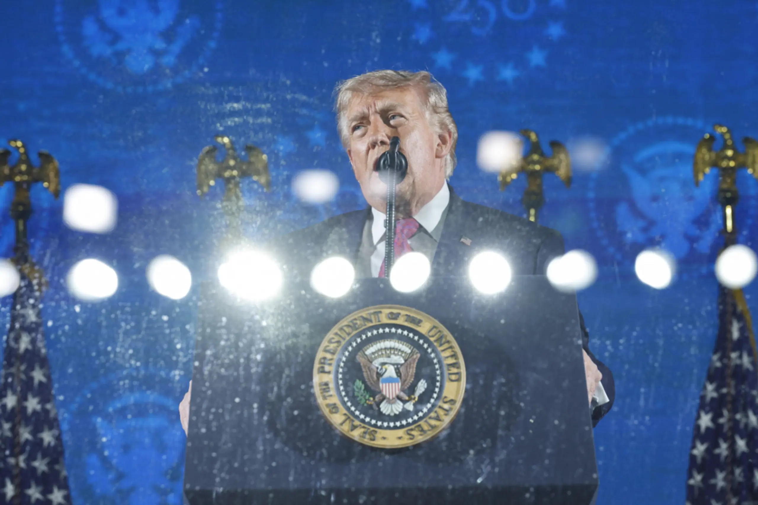 Trump spricht zu 250-Jahr-Jubiläum der USA von Kommunisten