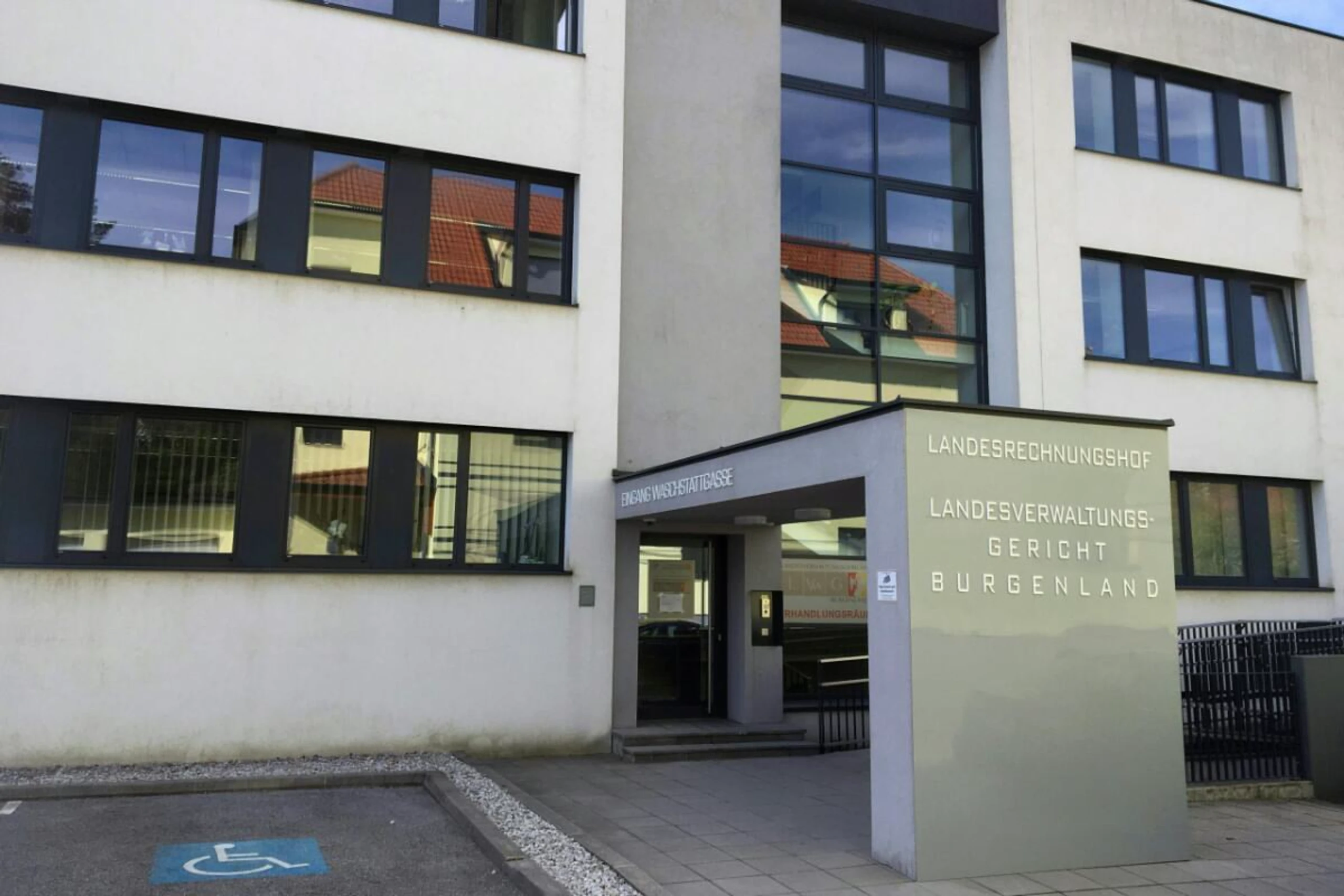 Prüfbericht ortet "akuten Handlungsbedarf"