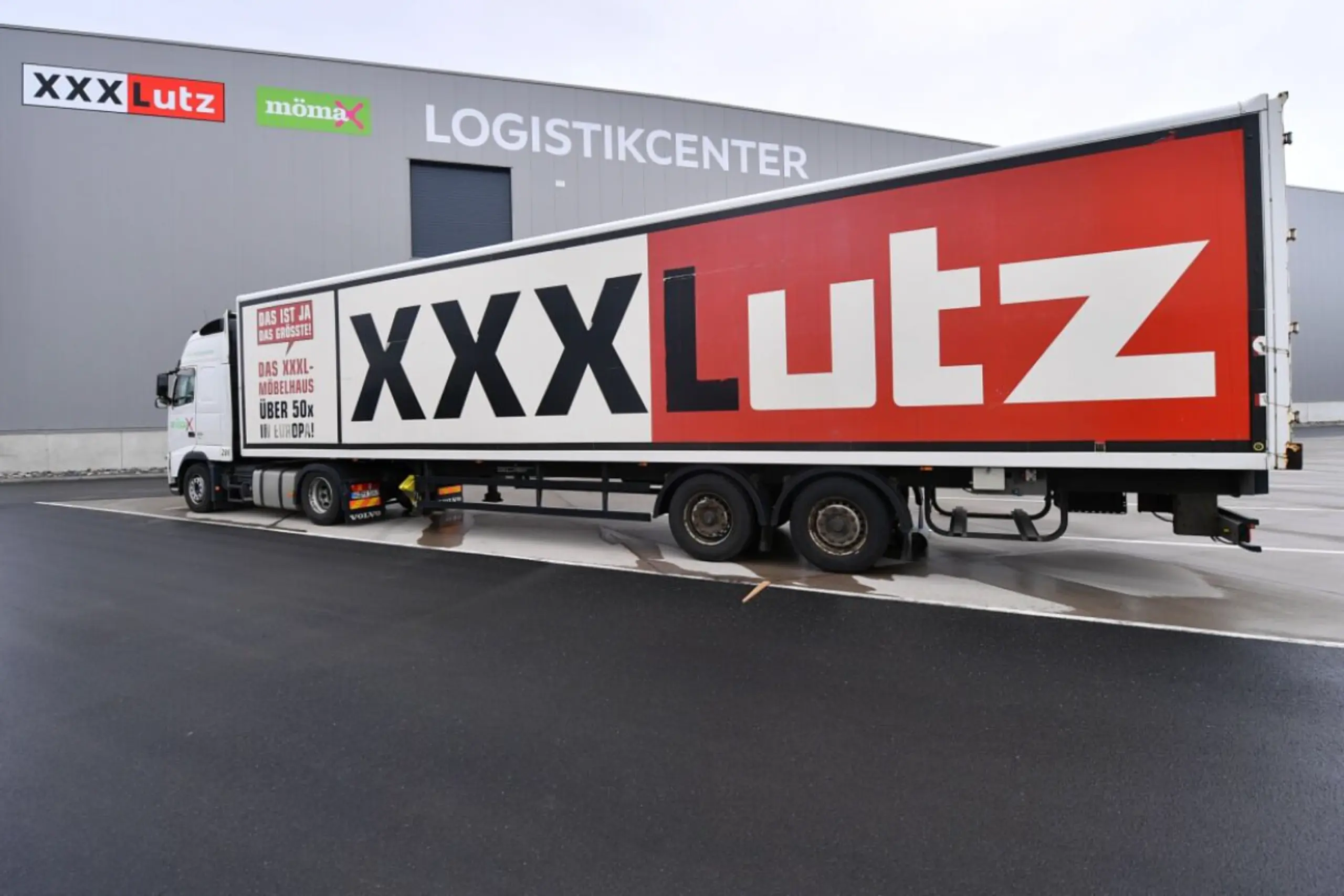 ++ ARCHIVBILD ++ Möbelriese XXXLutz im Visier der EU-Kommission