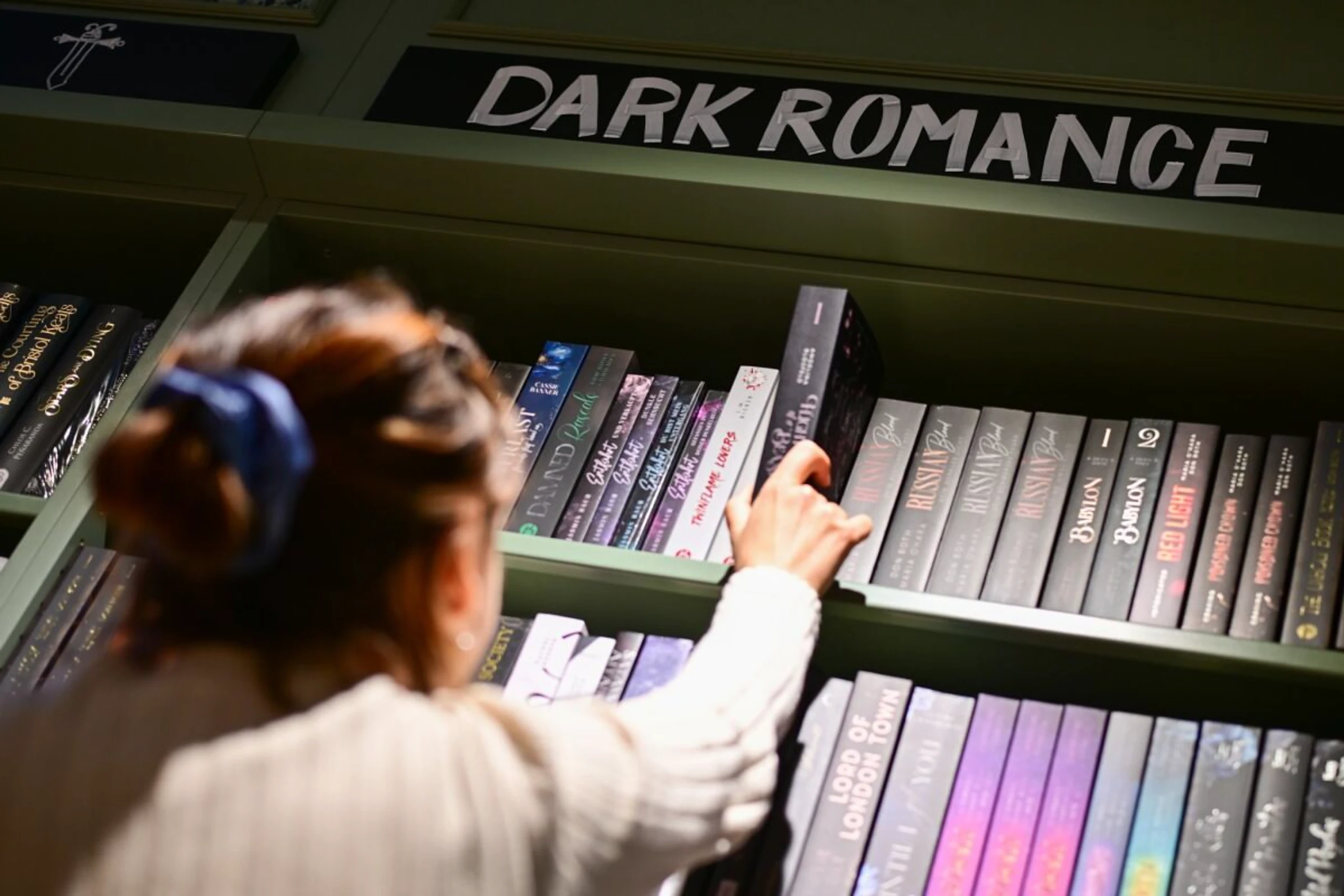 Dark Romance ist in vielen Buchhandlungen stark vertreten