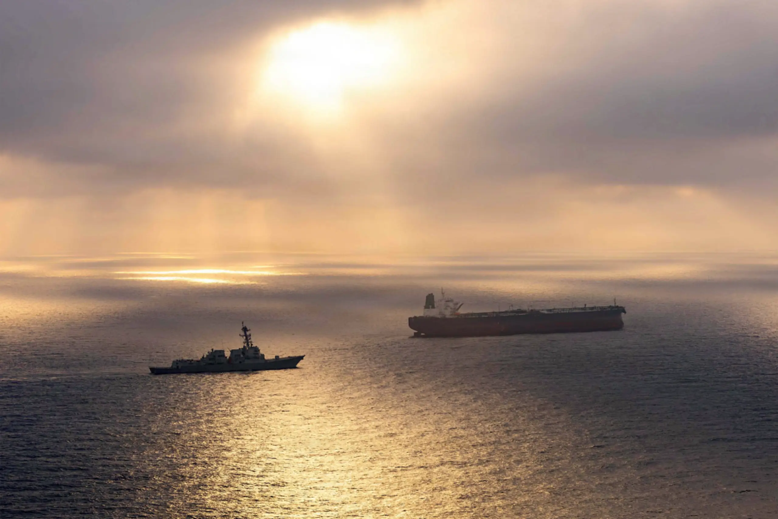 US-Marineschiffe im Einsatz gegen einen iranischen Tanker (Archivbild)