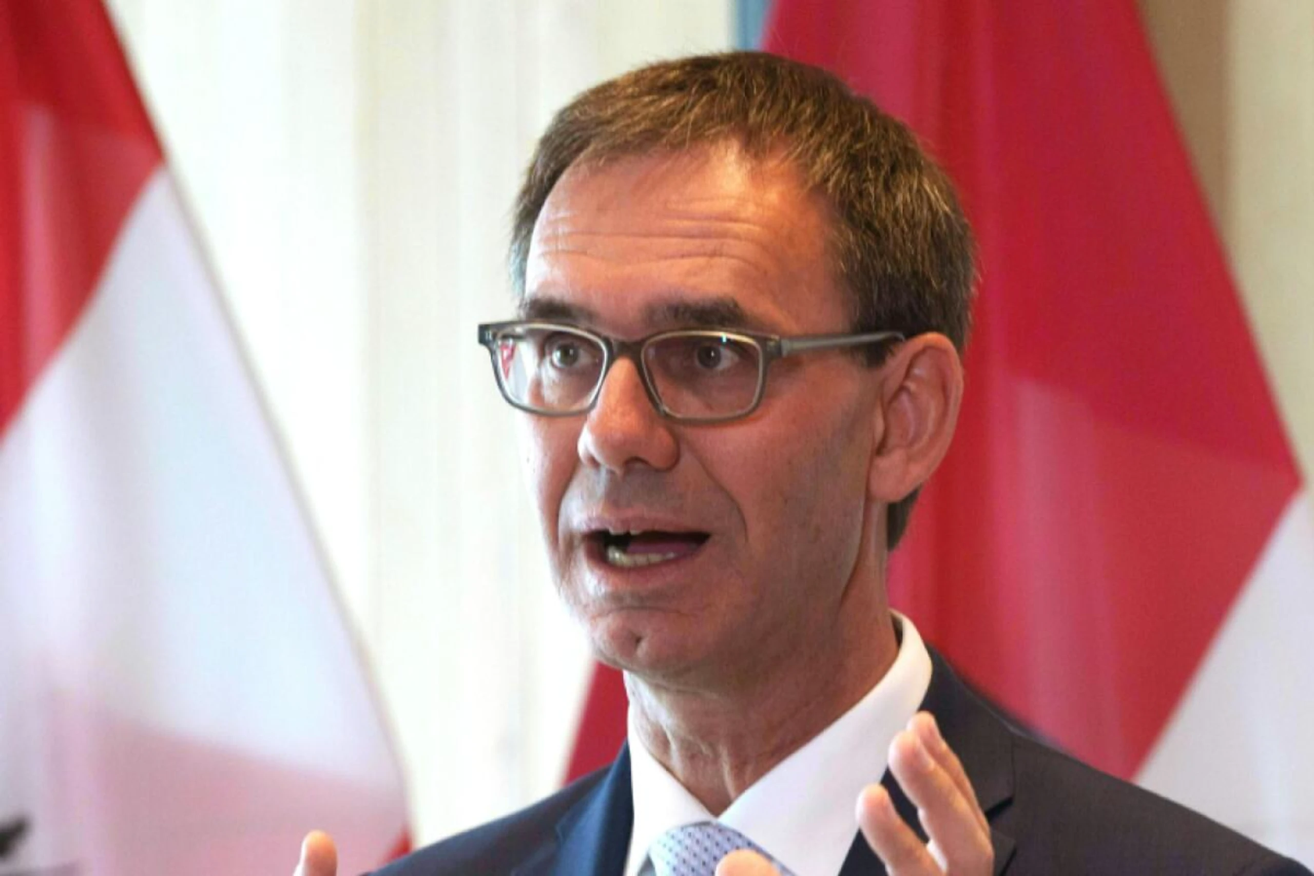 Vorarlberger Landeshauptmann bei früheren Ferien skeptisch