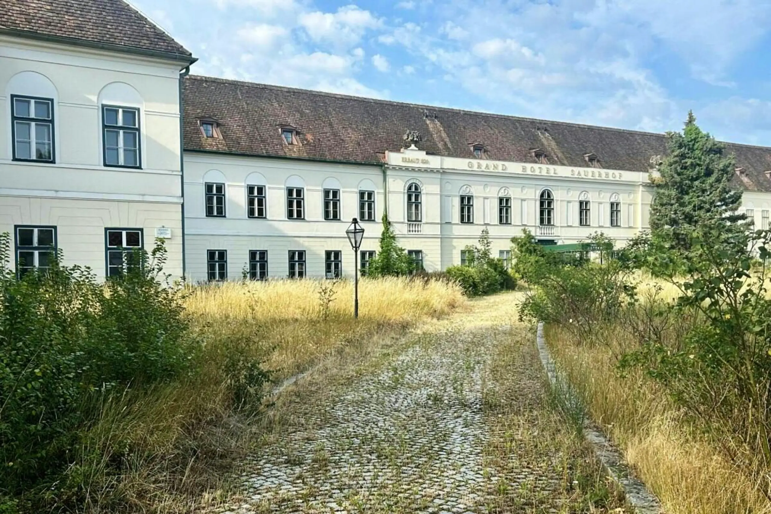 40 Mio. Euro Investitionsvolumen, Angebote von namhaften Betreibern
