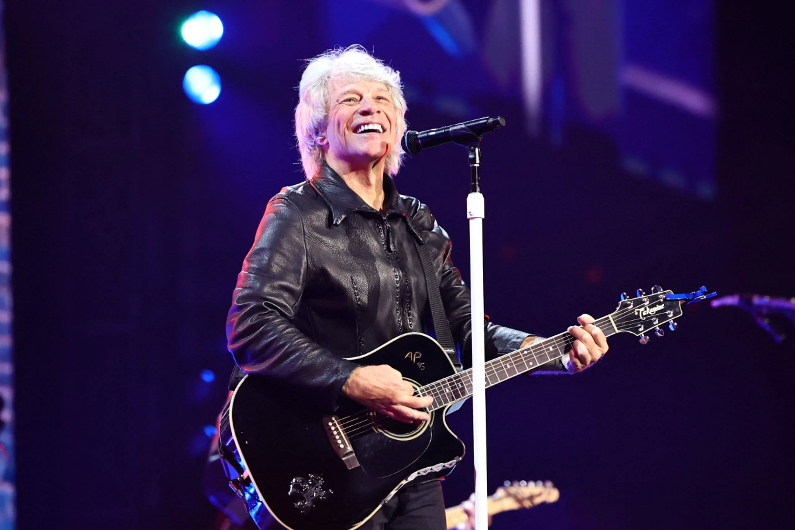 Beim ersten von Auftritt in NY konnte Bon Jovi noch Lachen