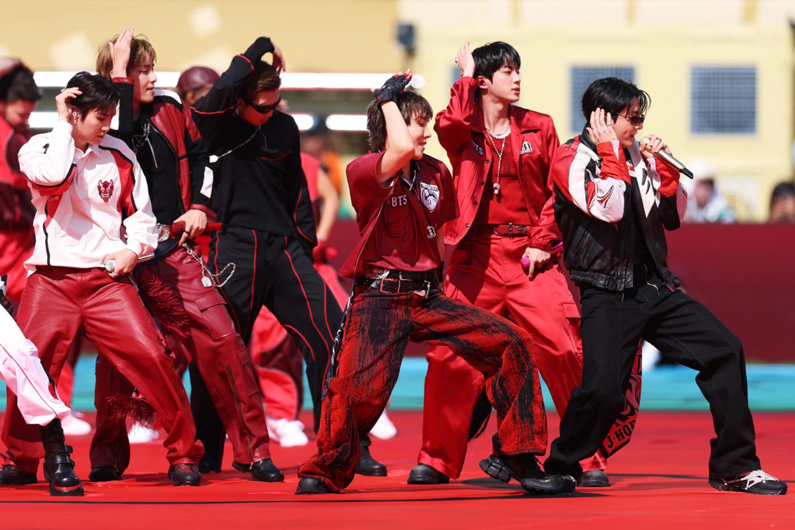 BTS verzichtet auf potenzielle Grammy-Ehren