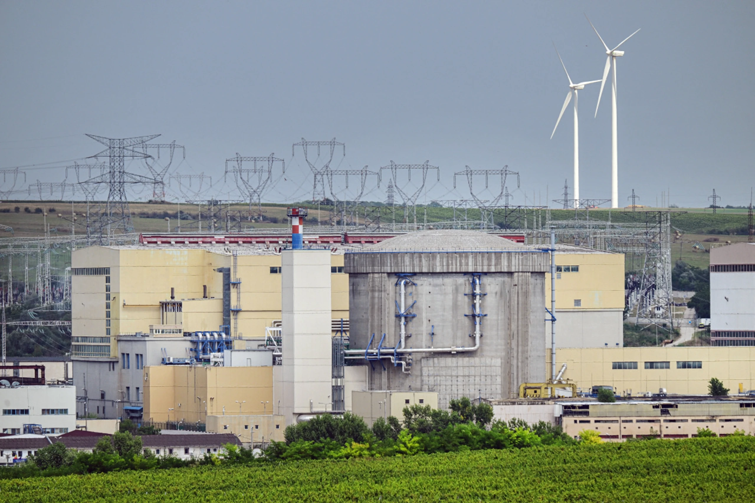 Blick aufs Atomkraftwerk Cernavoda - Reaktor 1