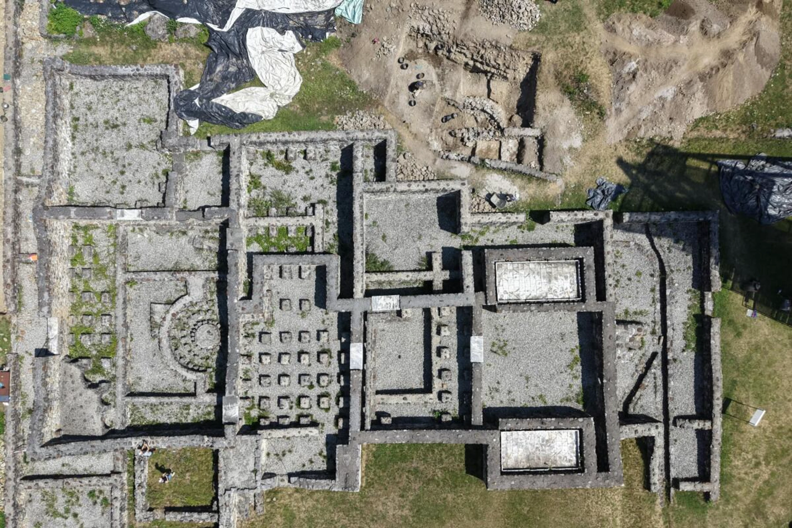 Blick auf die Thermenanlage in Aguntum