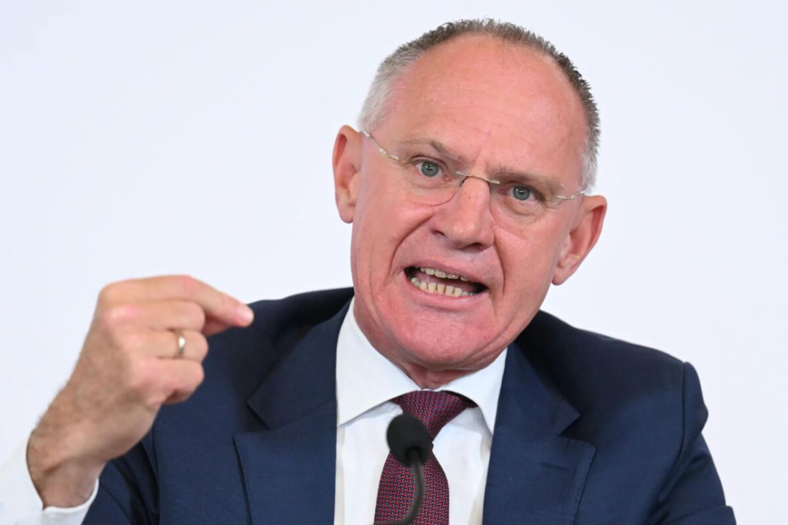 Antreiber für Asylverfahren und Rückkehrzentren außerhalb Europas