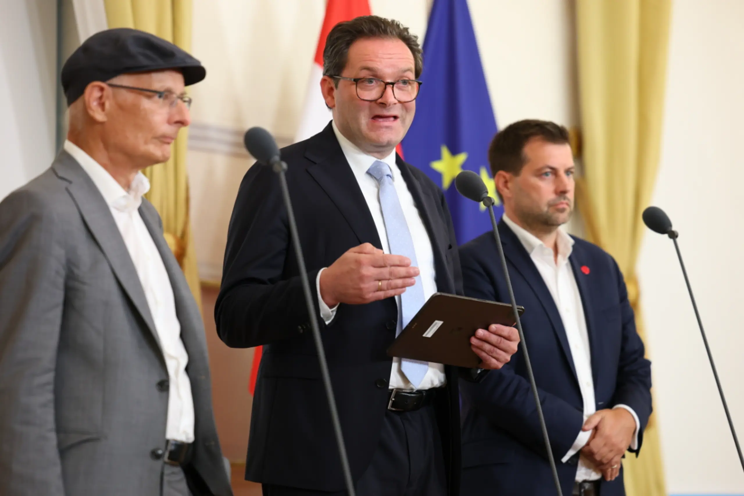 Gleichzeitig mit Dürrehilfen für Landwirtschaft präsentiert