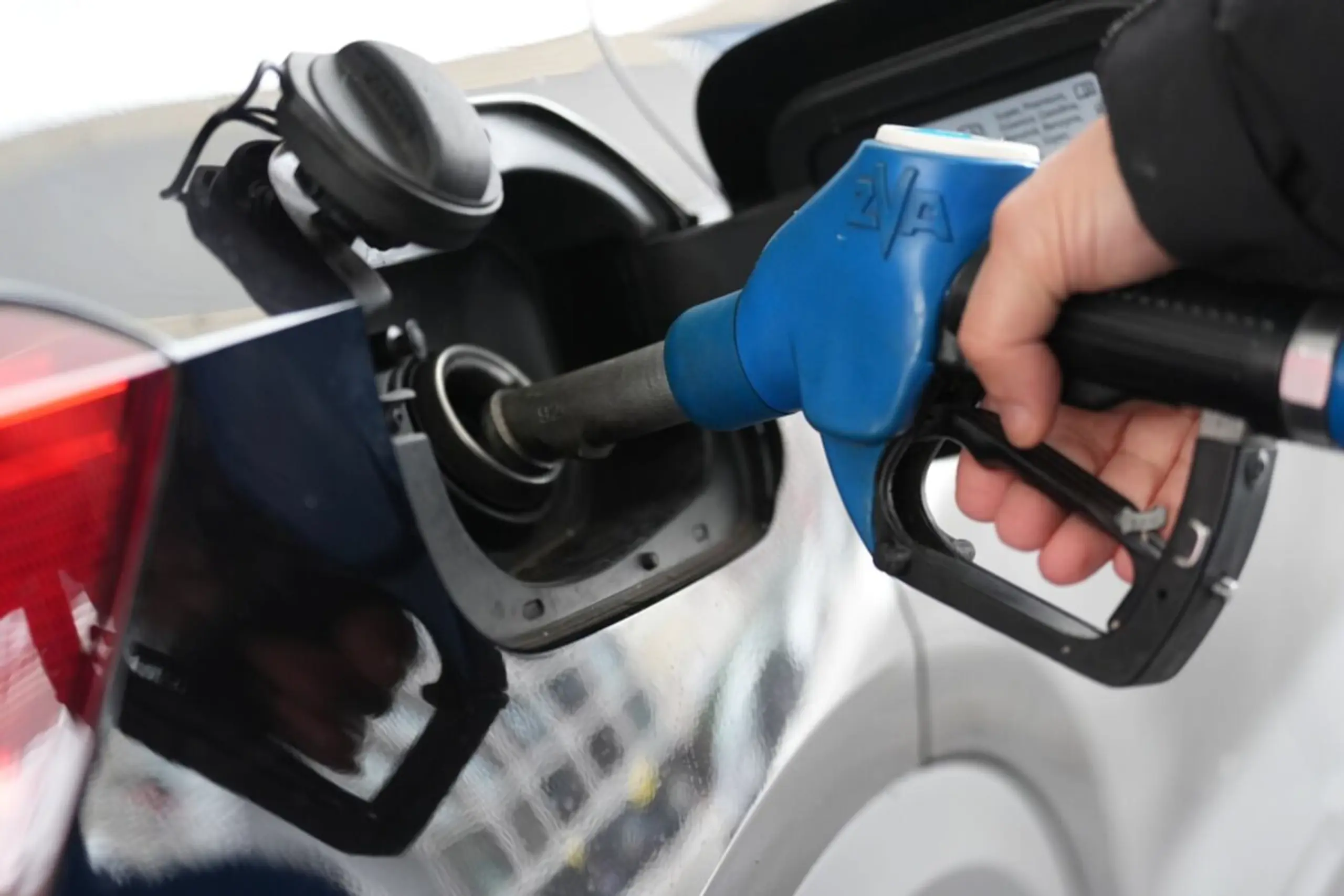 ++ ARCHIVBILD ++ Die steigenden Energiepreise schlagen sich in der Inflation nieder