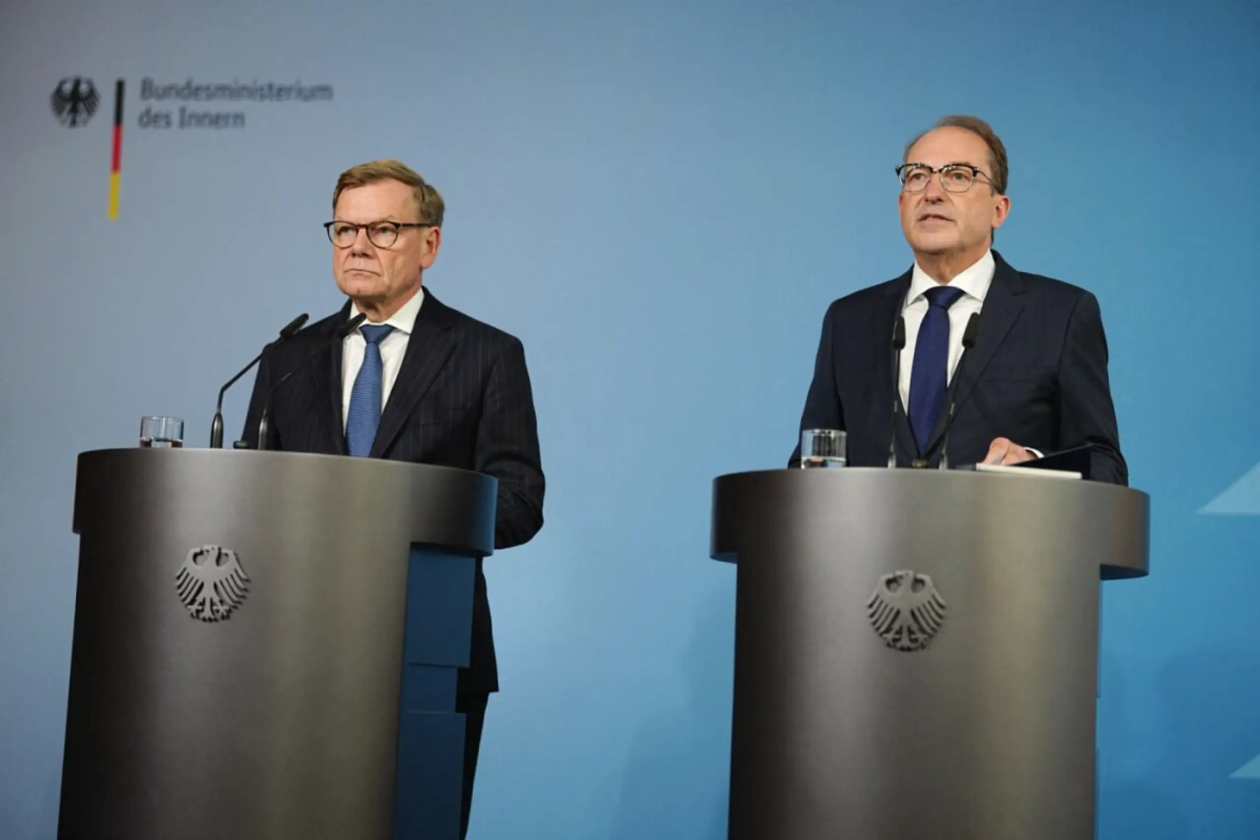 Deutschland: Außenminister Wadephul und Innenminister Dobrindt bei PK.