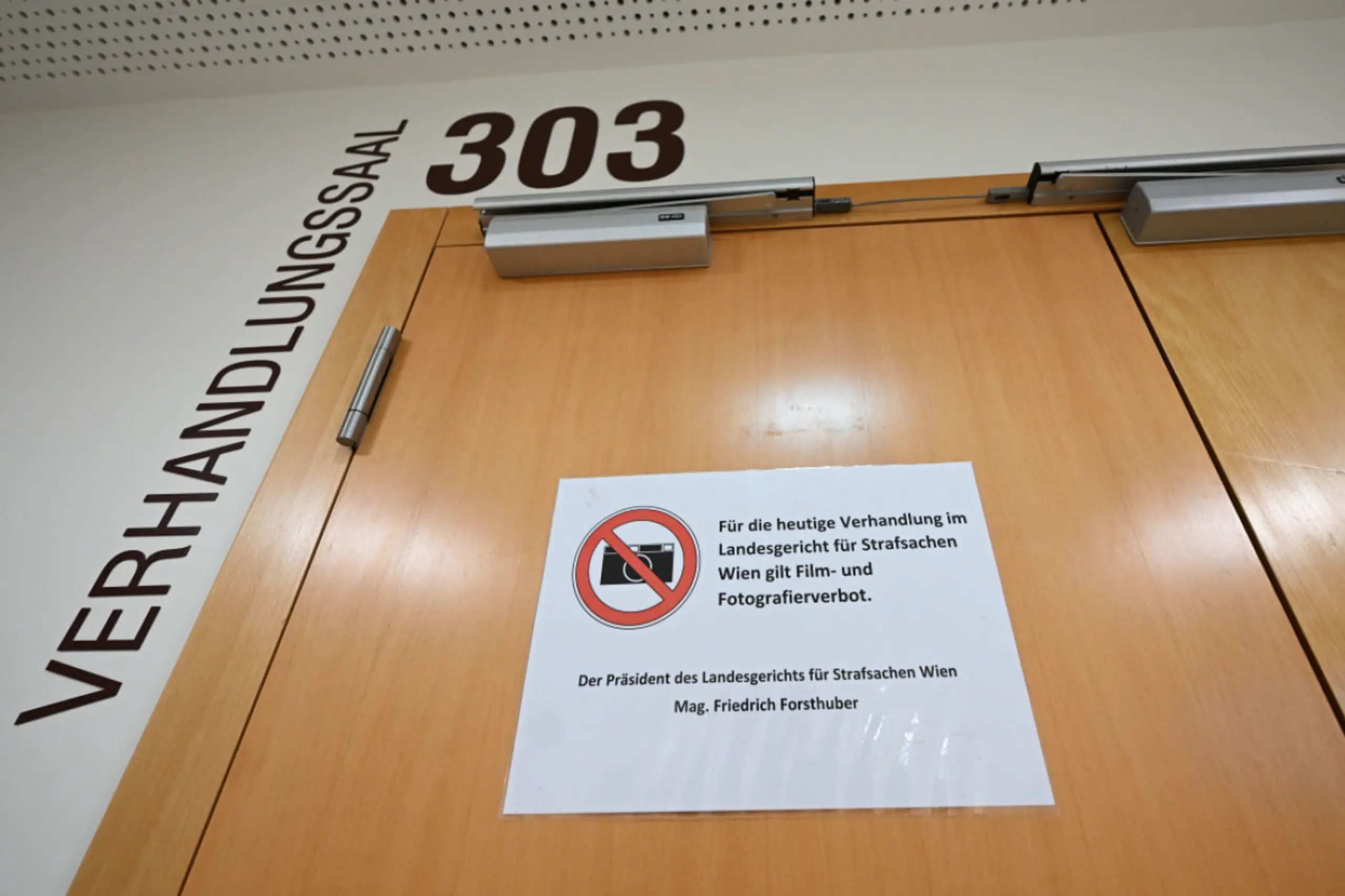 Der Prozess wird am Donnerstag im Saal 303 fortgesetzt