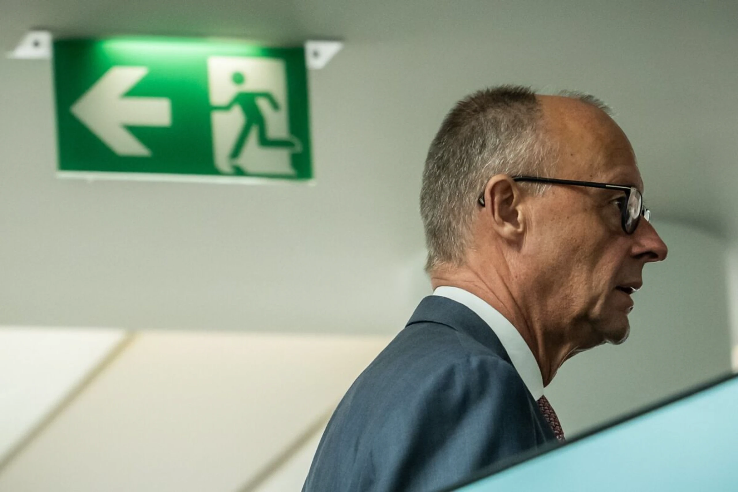Deutscher Kanzler Merz stemmt sich gegen Abgang