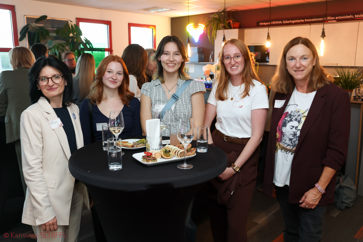 DamenLogistikClub im Gespräch mit Barbara Novak – Bild 7 von 78