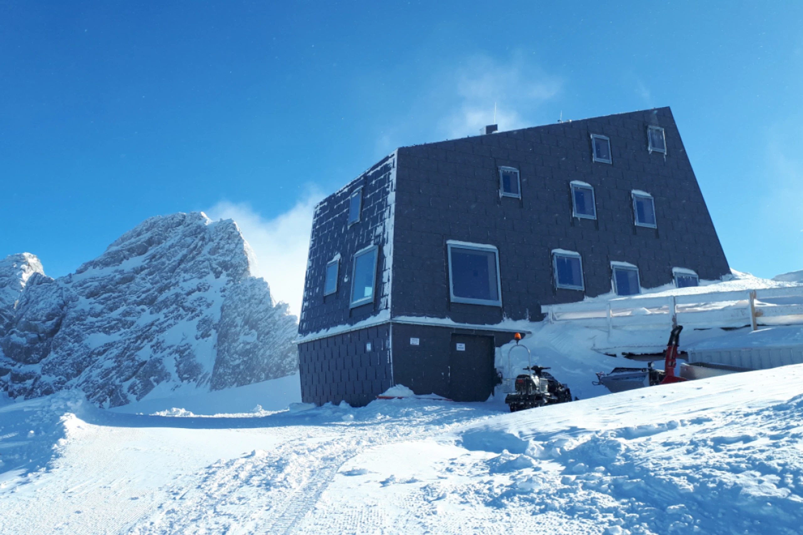 Seit mehr als 170 Jahren gibt es am Dachsteingletscher Beobachtungen