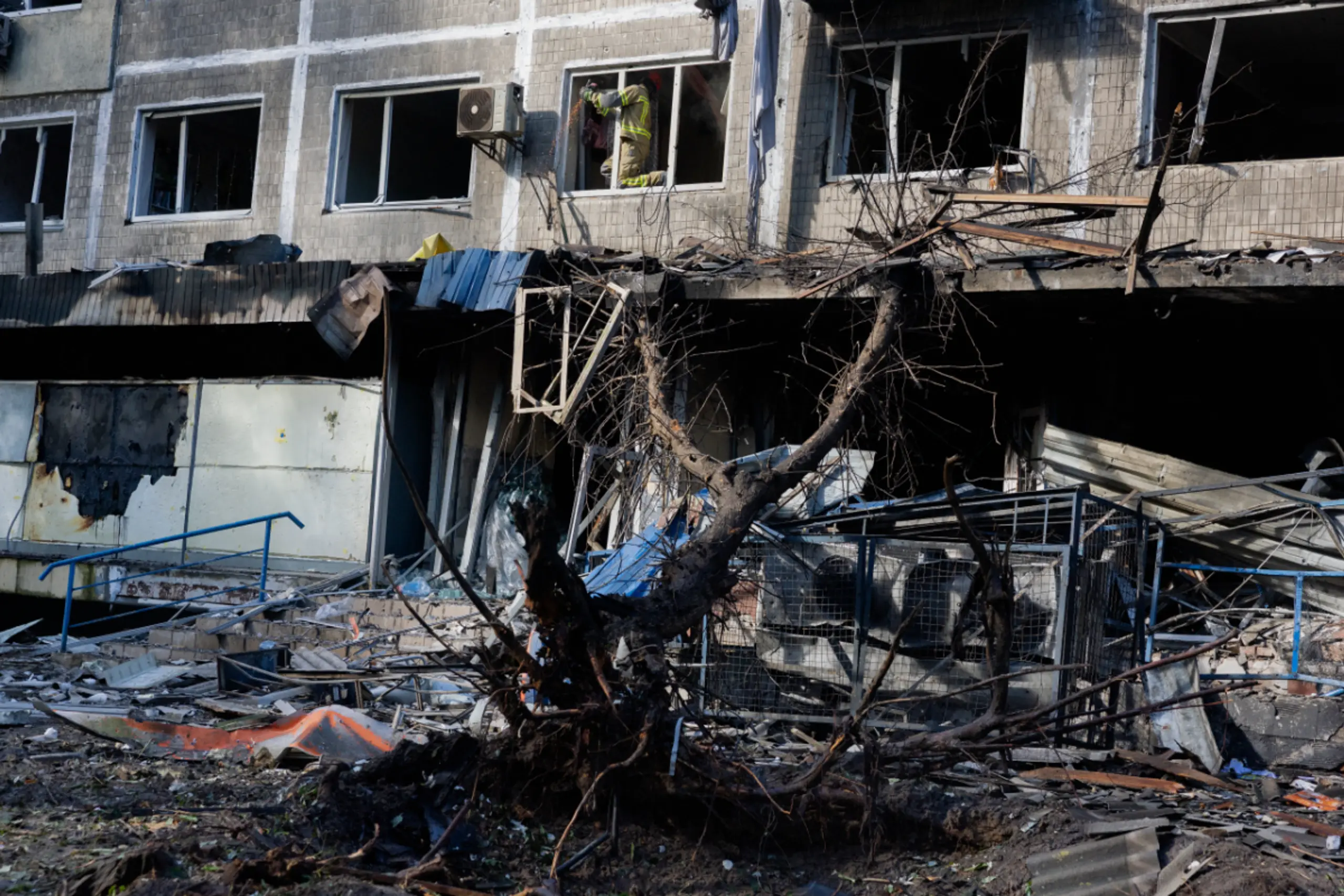 Russland attackierte erneut Wohngebäude in Kiew