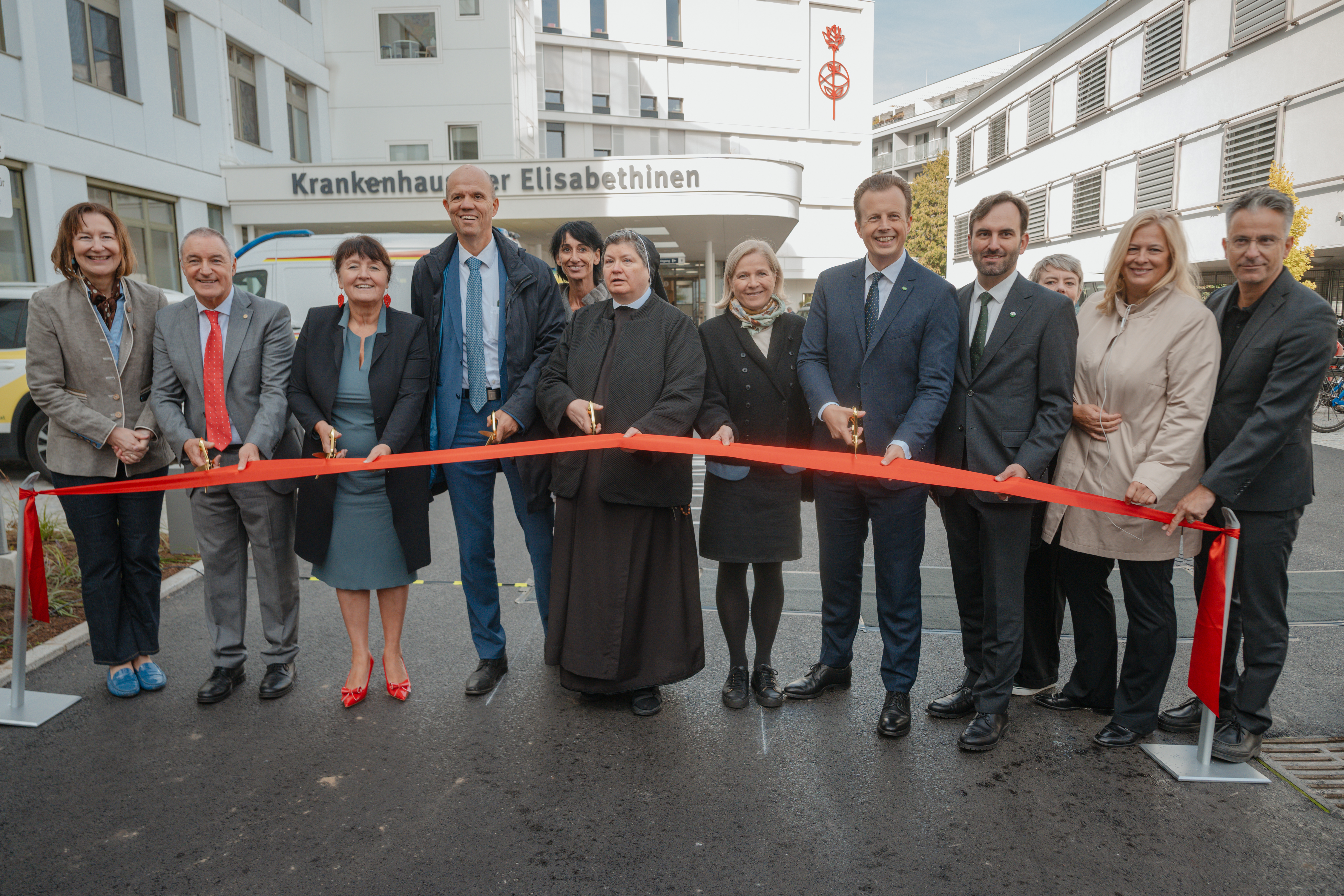 Elisabethinen Graz eröffnen Neubau – Bild 32 von 33