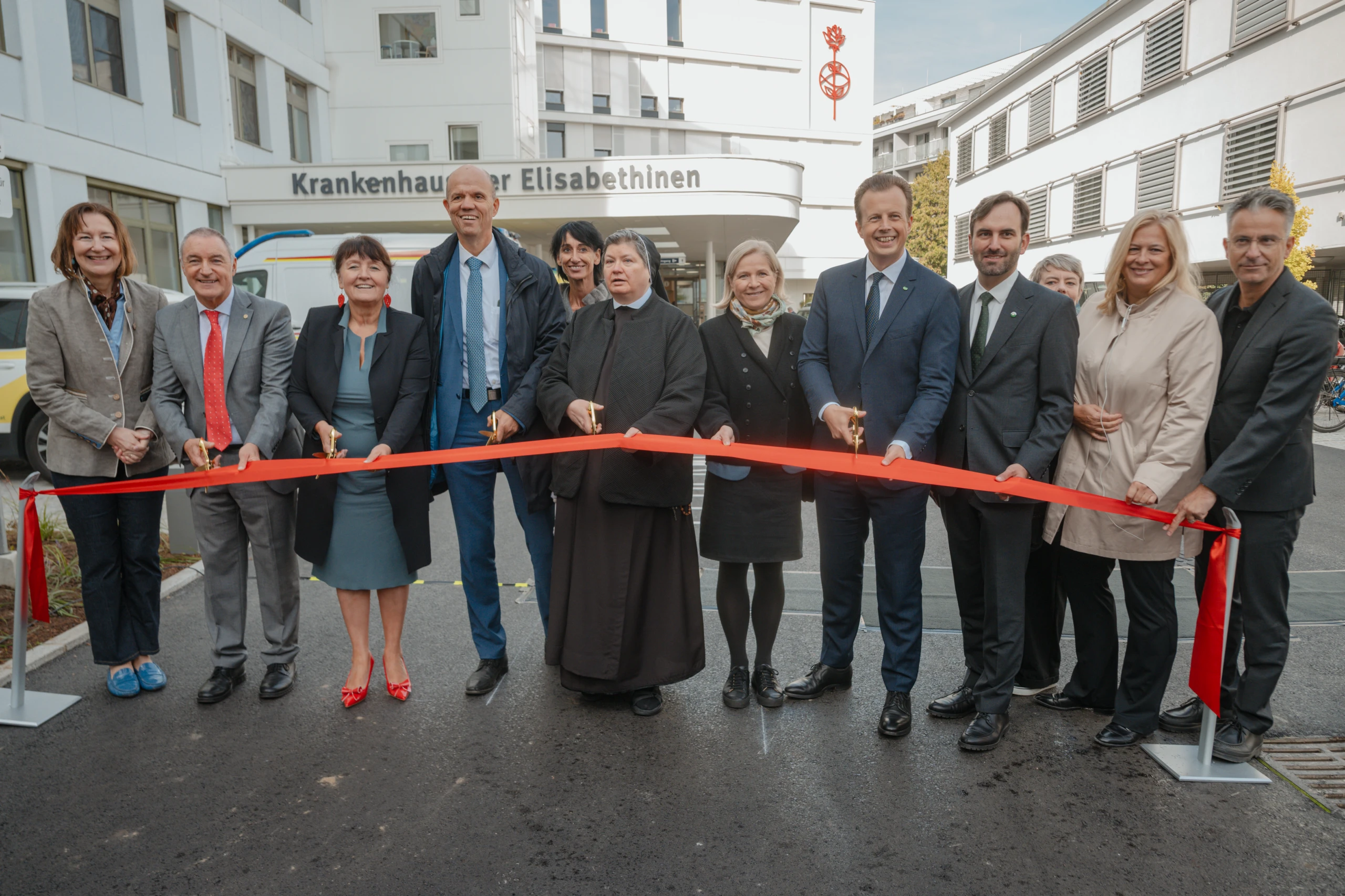 Elisabethinen Graz eröffnen Neubau – Bild 32 von 33