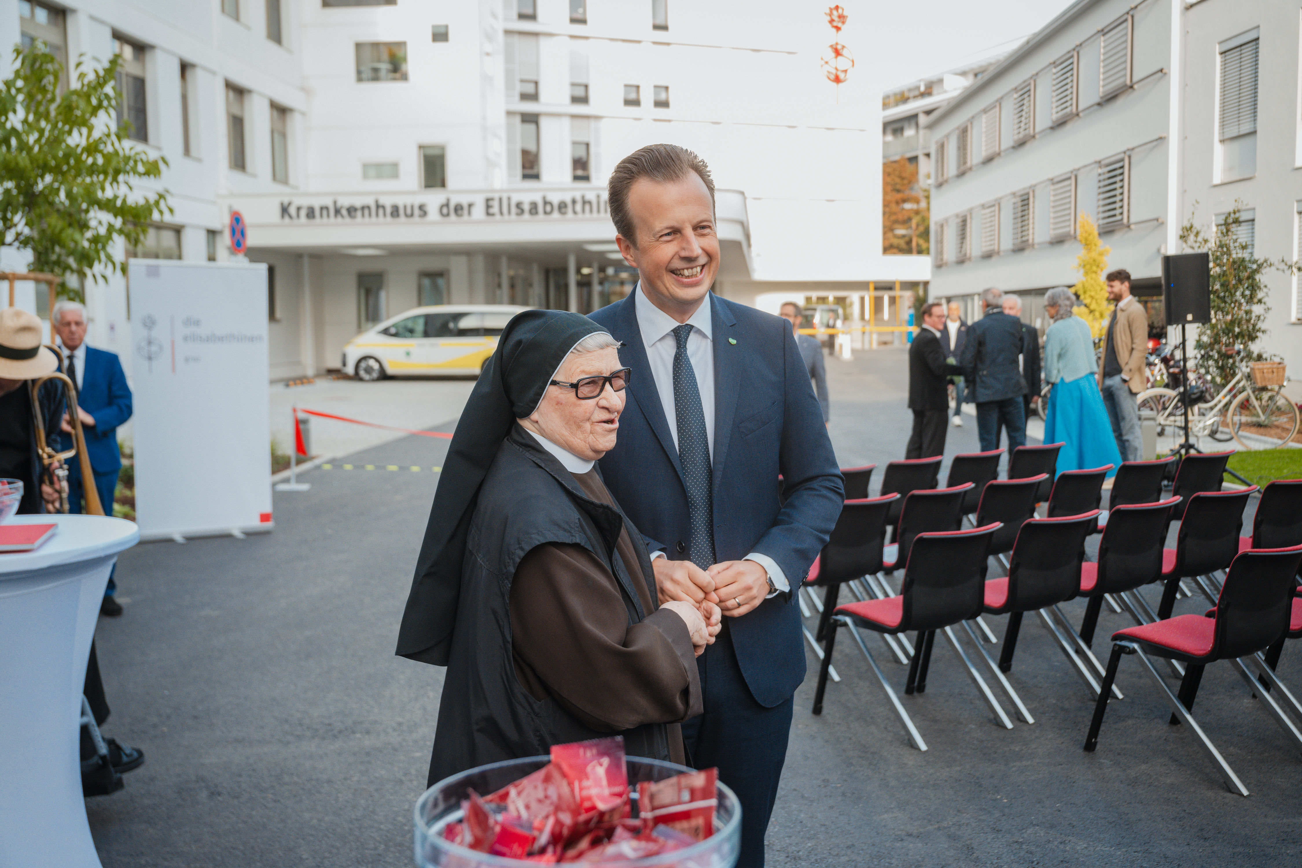 Elisabethinen Graz eröffnen Neubau – Bild 4 von 33