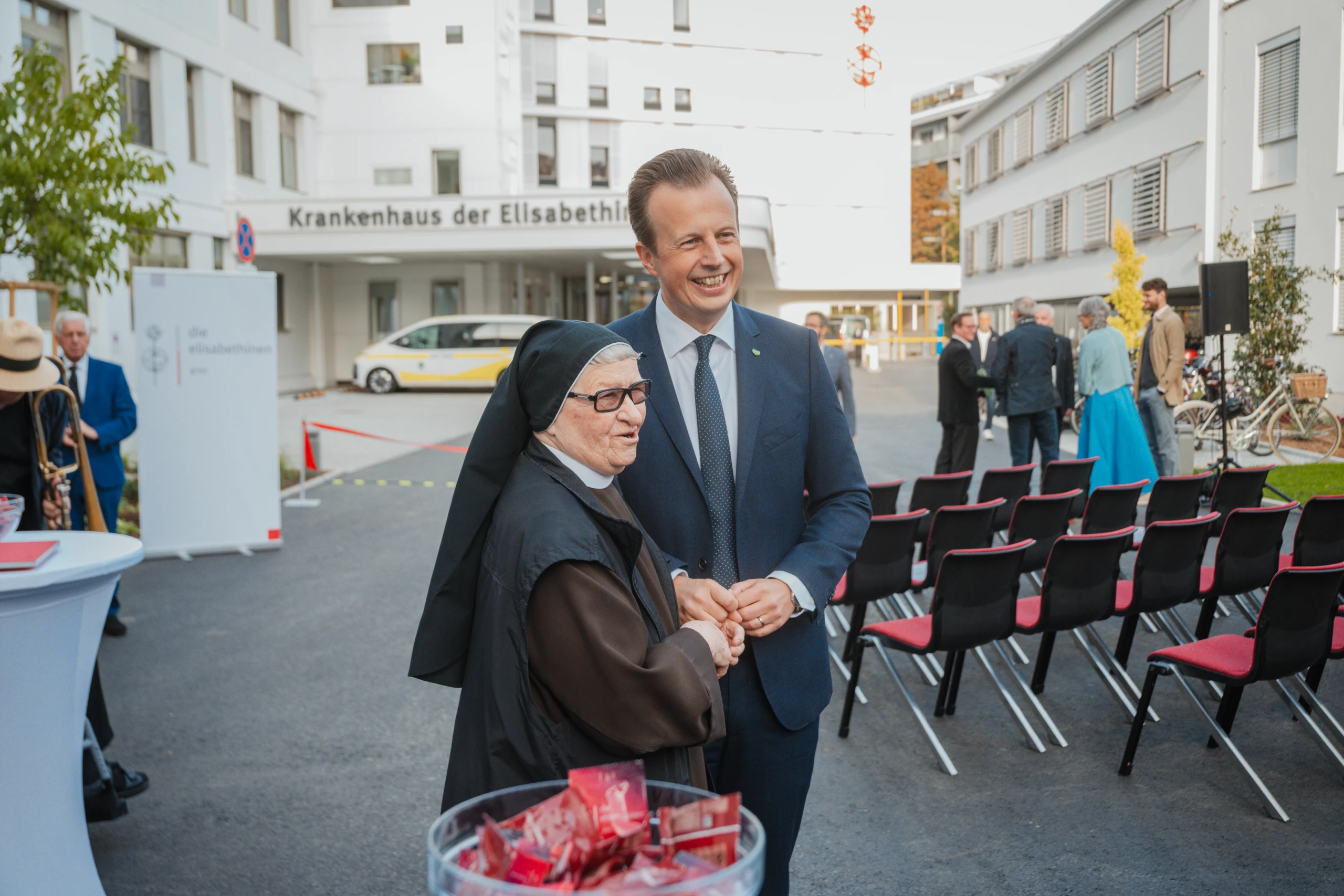 Elisabethinen Graz eröffnen Neubau – Bild 4 von 33