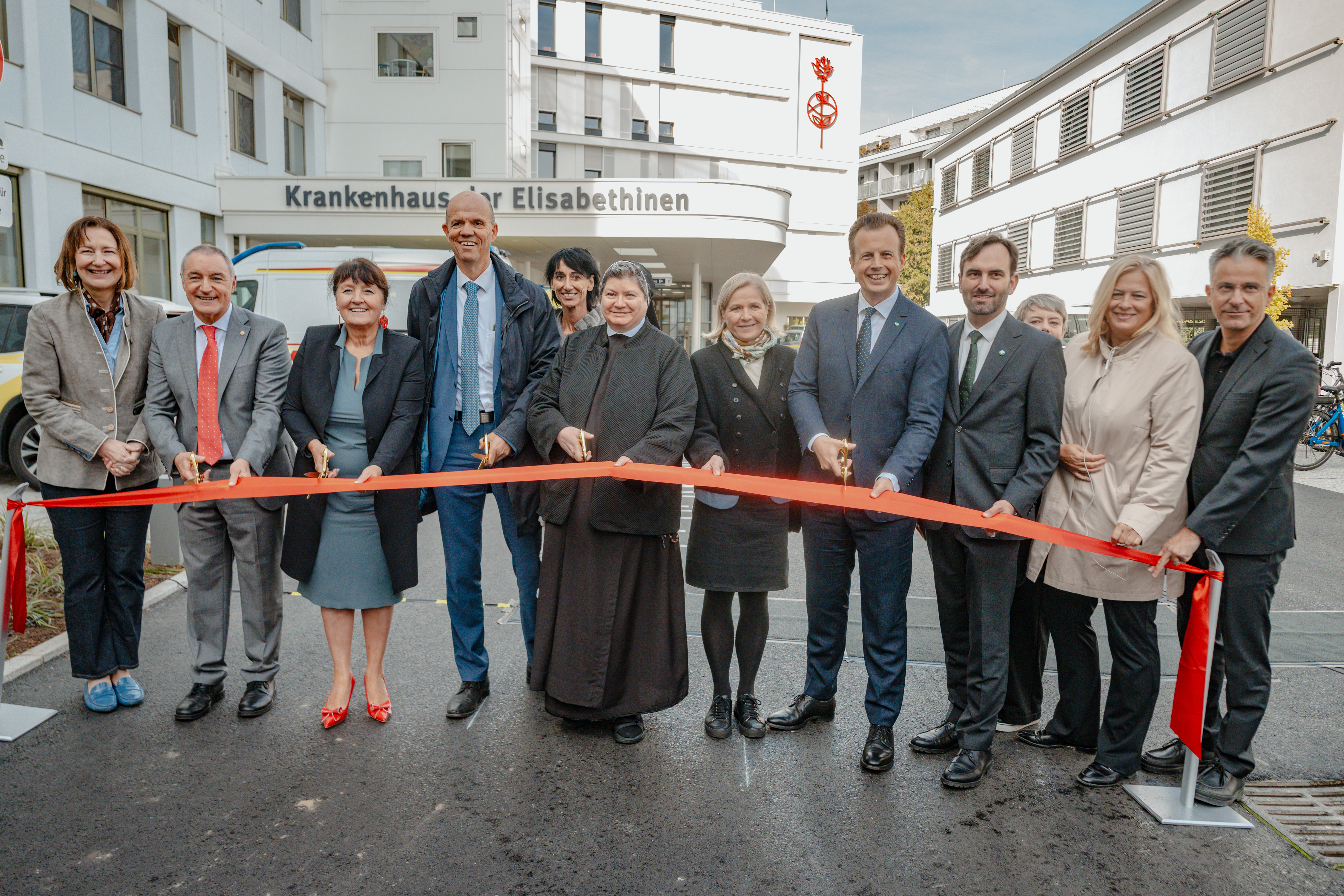 Elisabethinen Graz eröffnen Neubau – Bild 1 von 33