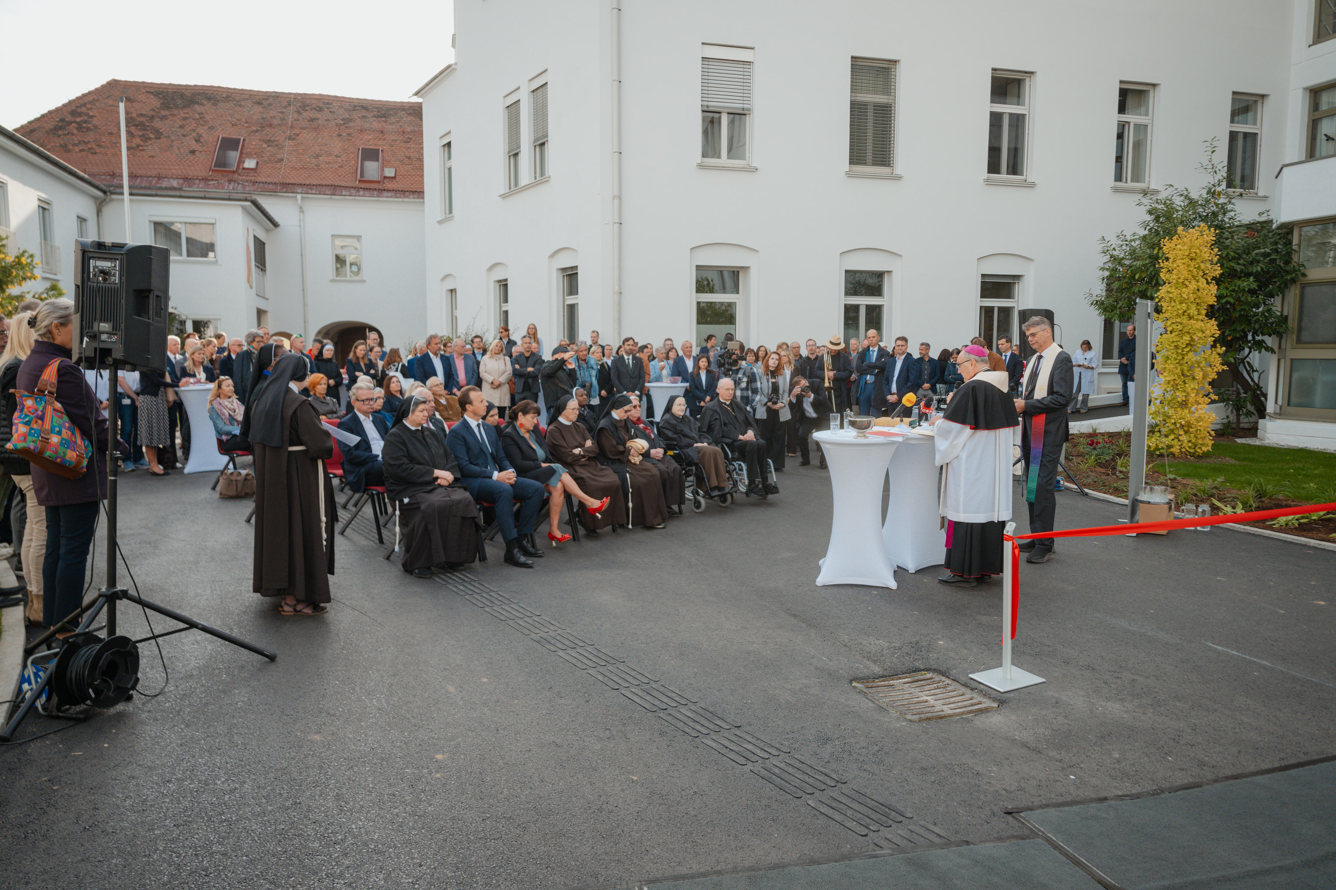Elisabethinen Graz eröffnen Neubau – Bild 28 von 33